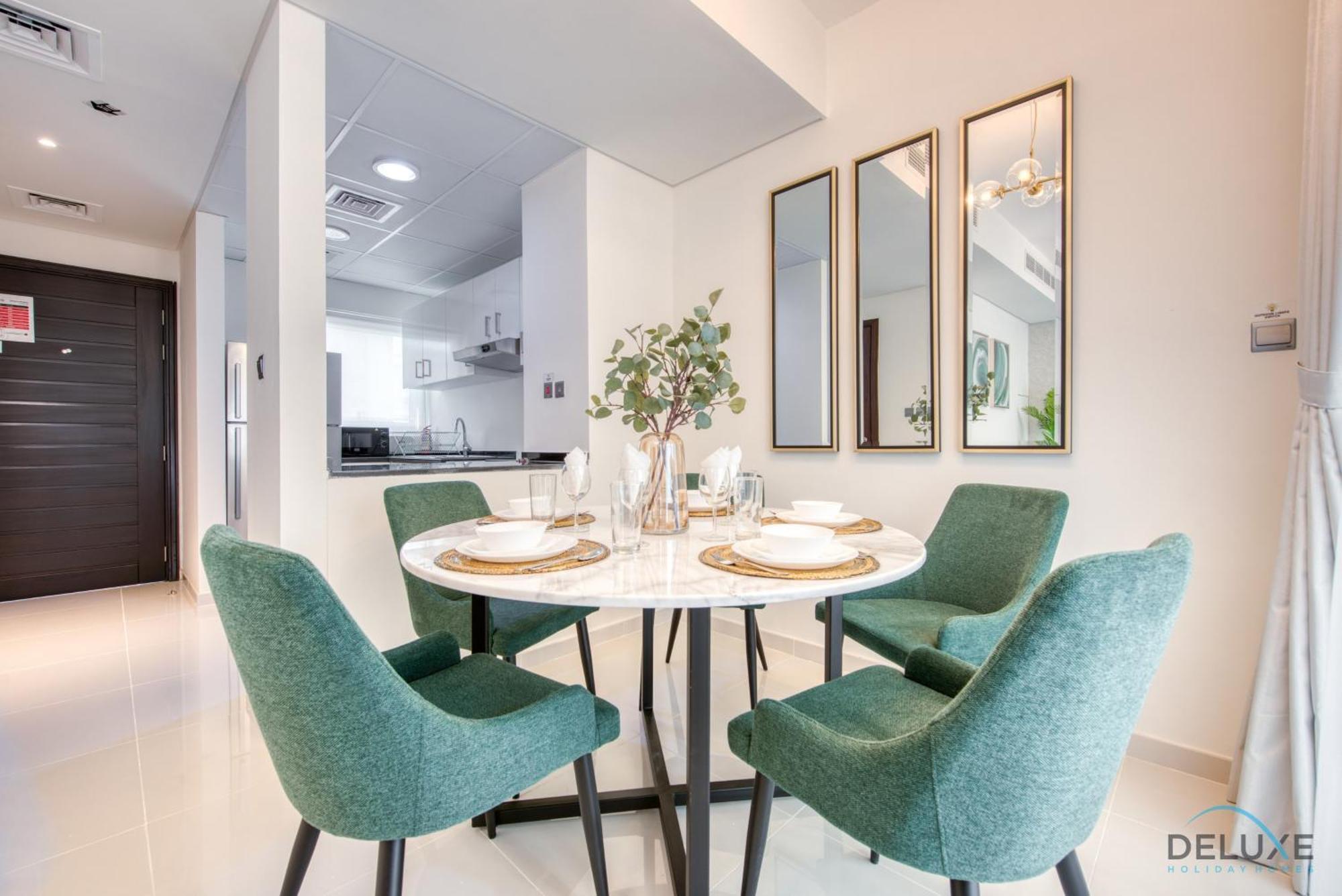 Restful 3br Townhouse At Damac Hills 2 Dubailand By Deluxe Homes Apartment