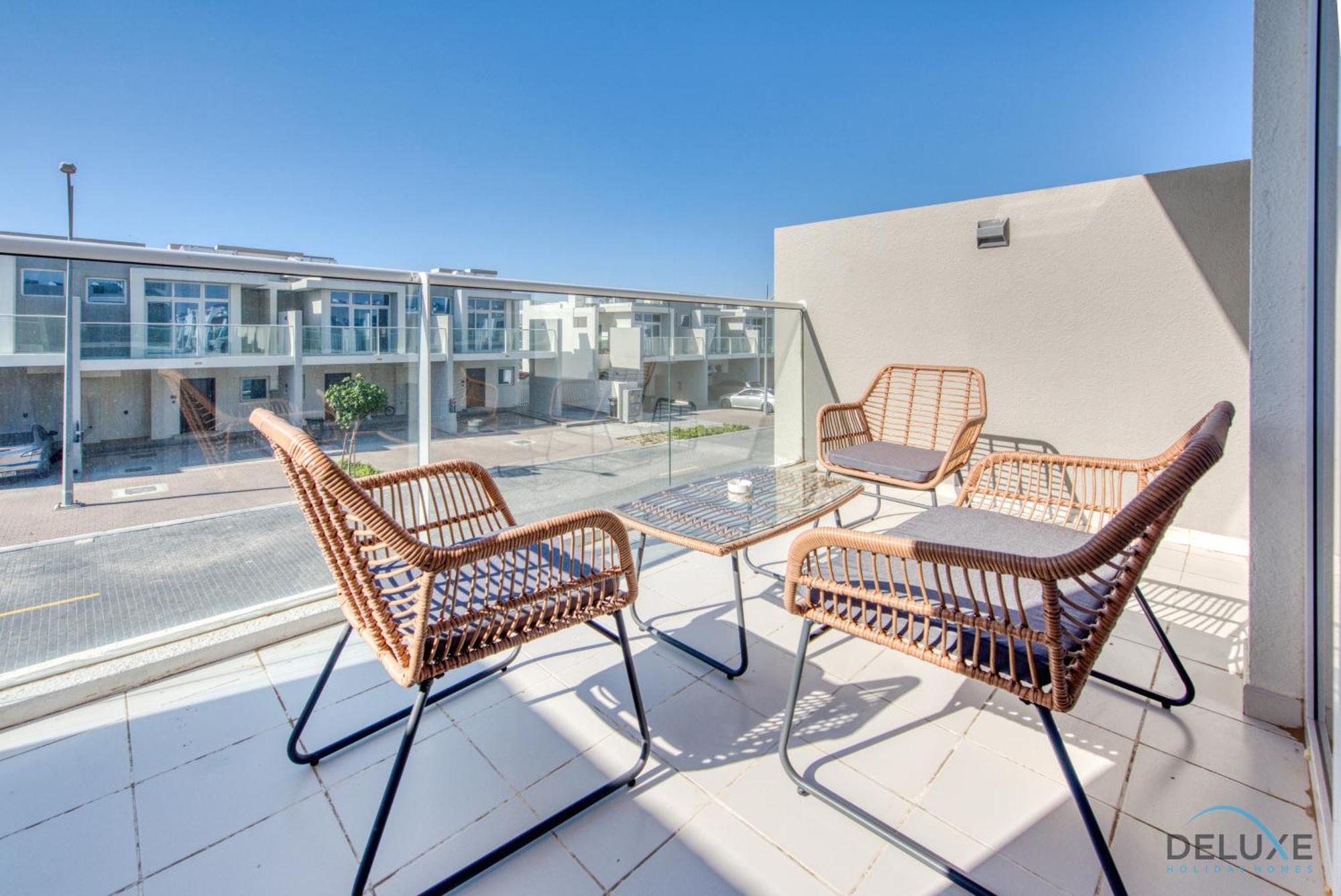 Apartment Restful 3br Townhouse At Damac Hills 2 Dubailand By Deluxe Homes Dubai