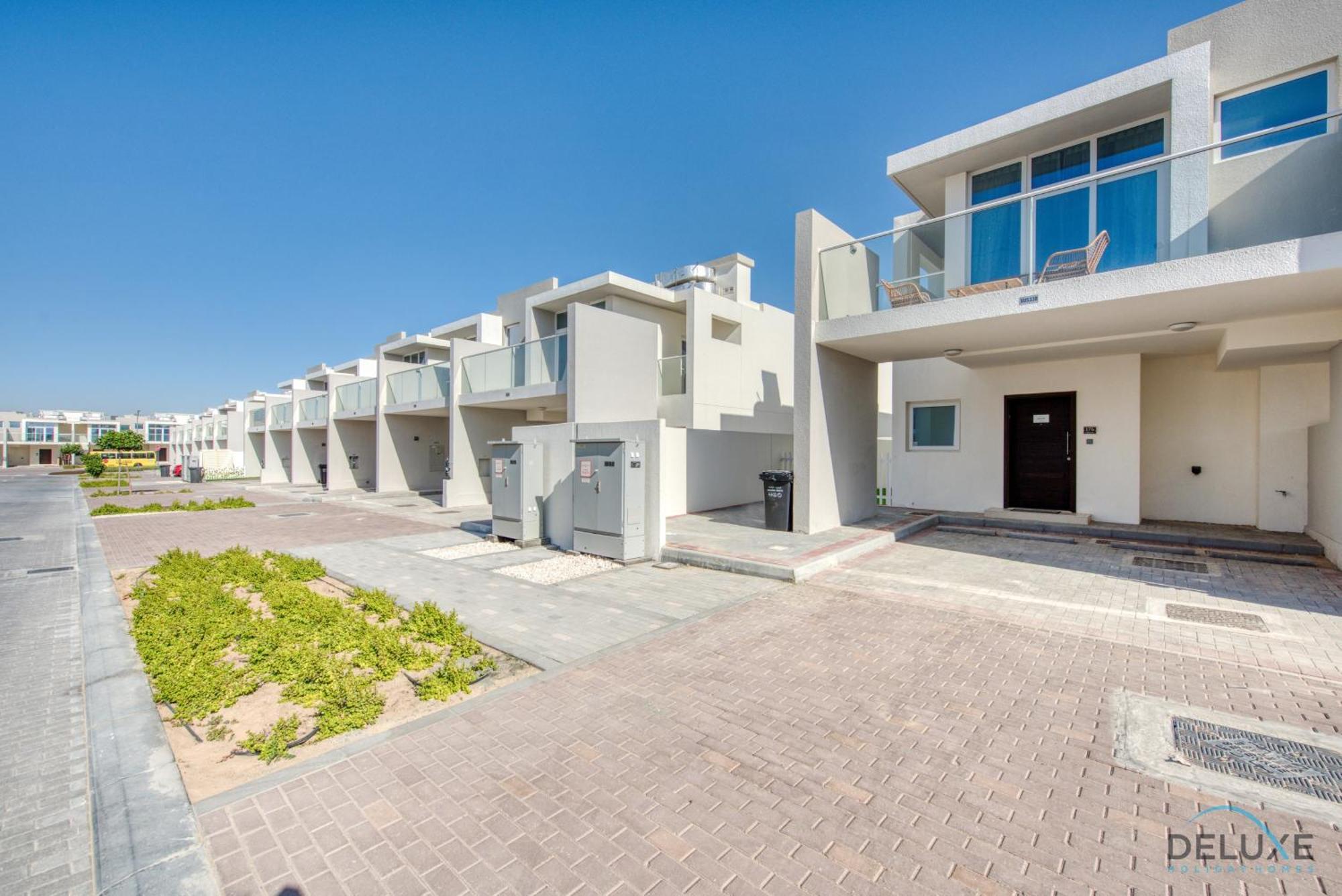 Restful 3br Townhouse At Damac Hills 2 Dubailand By Deluxe Homes * Dubai