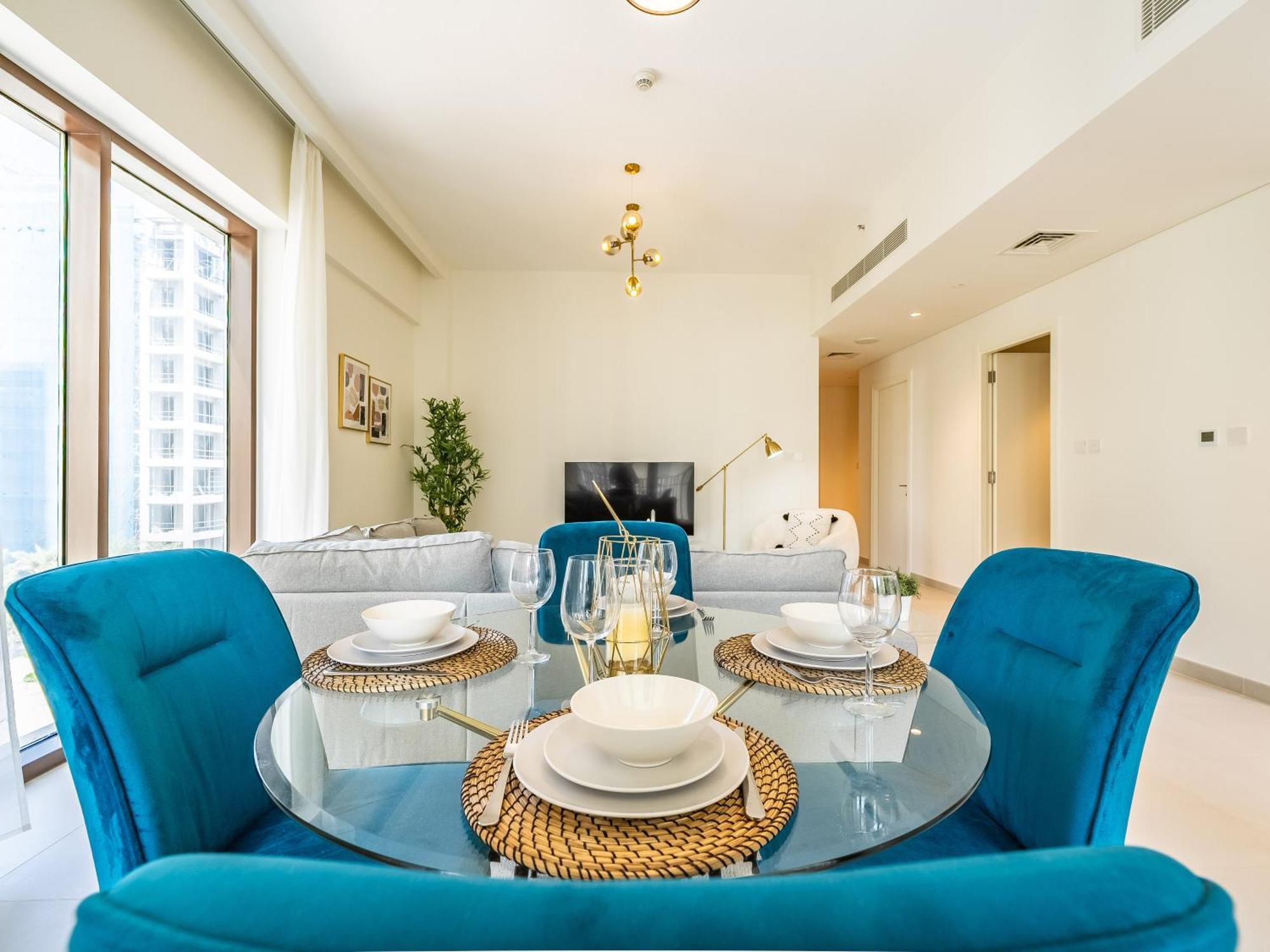 Creek Gem, Stylish With Two Balconies Apartment Dubai