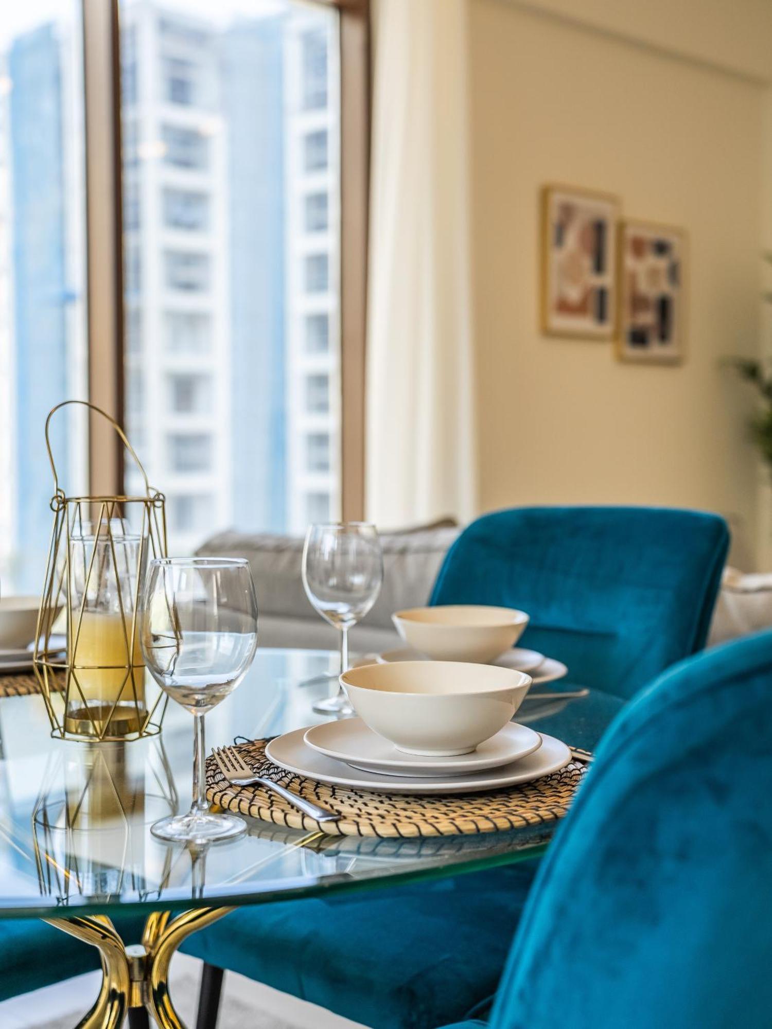 Apartment Creek Gem, Stylish With Two Balconies Dubai