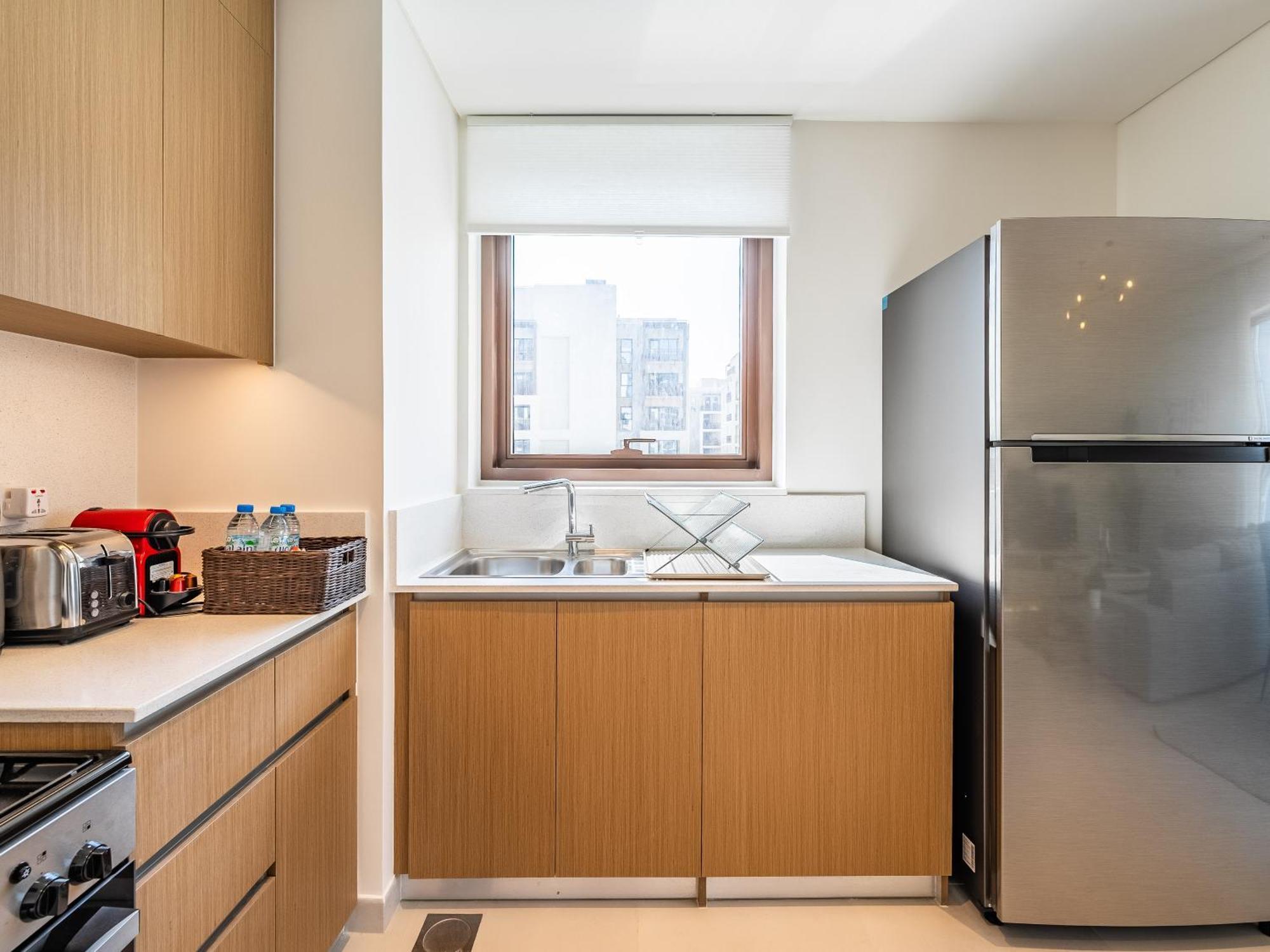 Apartment Creek Gem, Stylish With Two Balconies *