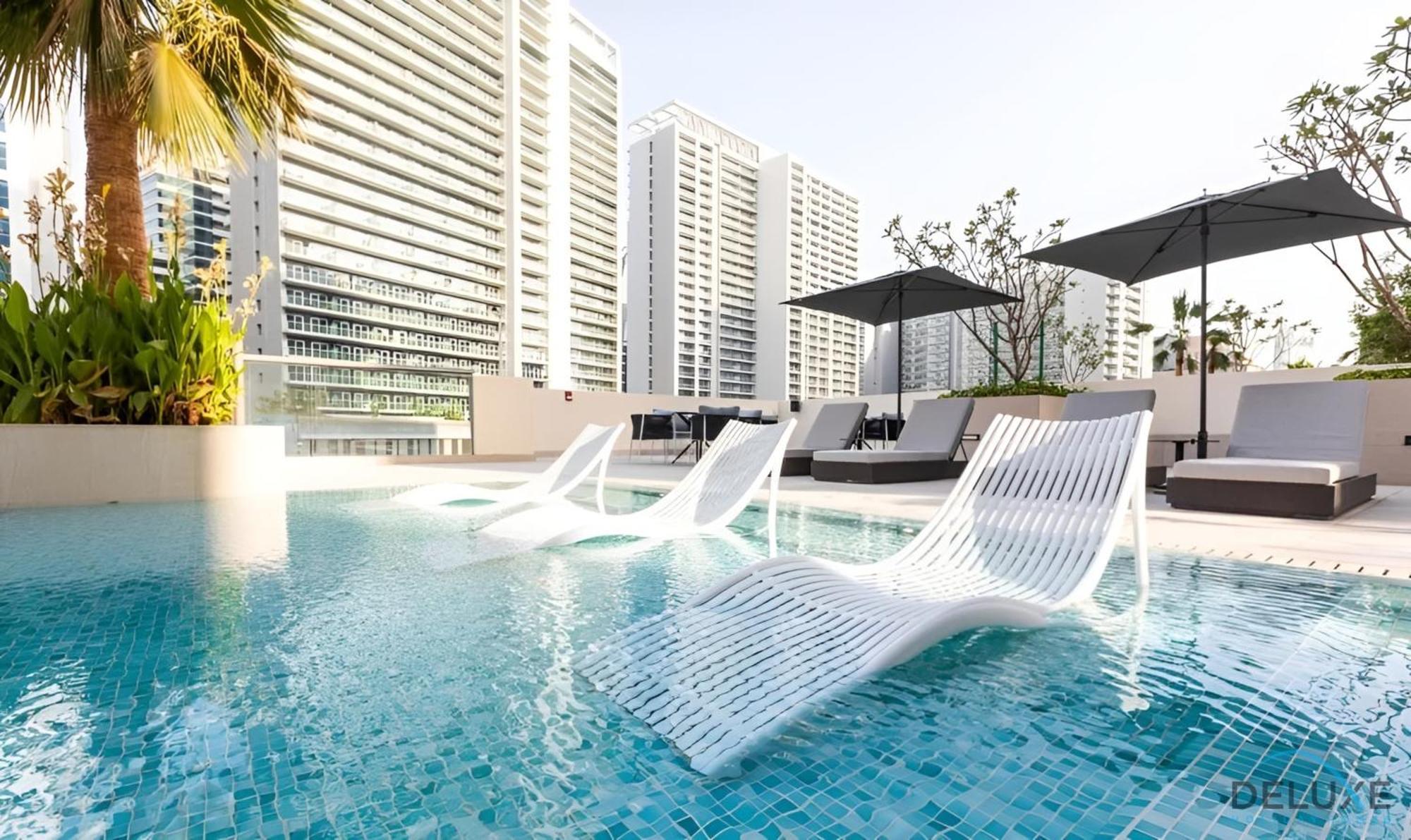 Exclusive Offer Cozy With Burj Khalifa Views By Deluxe Homes Apartment *