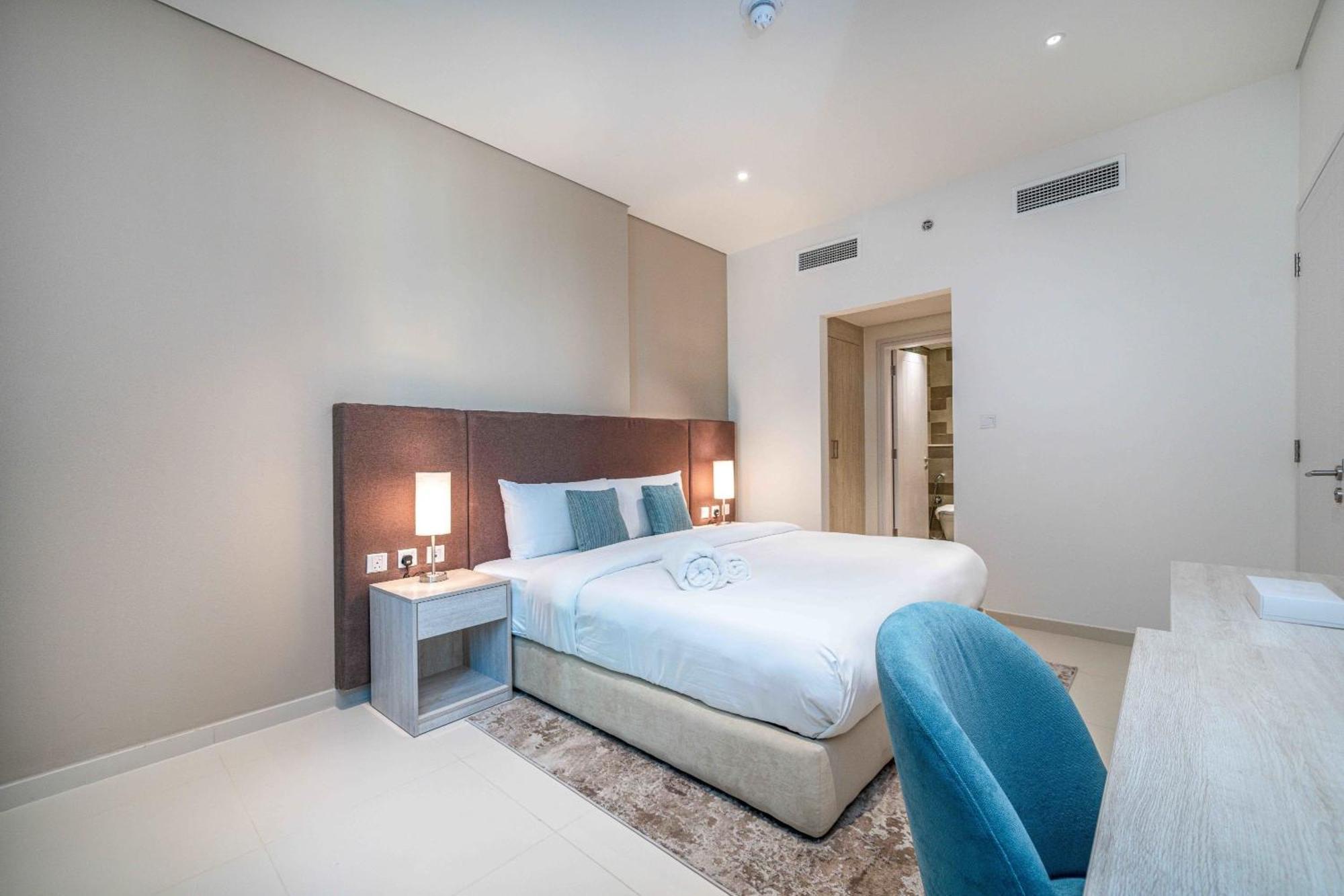 Elegant Palm 1 Bed With Rooftop Infinity Pool