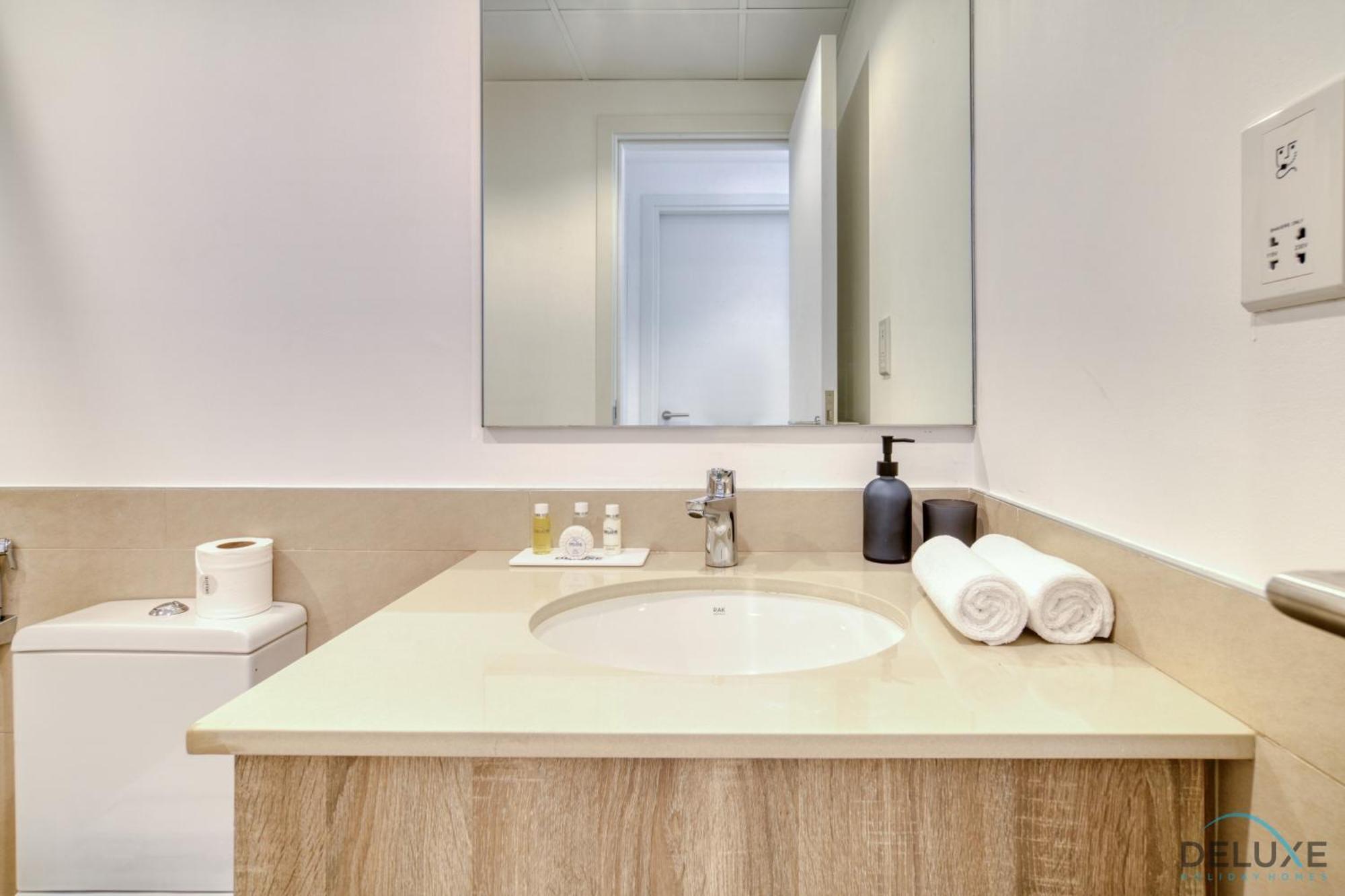 Immaculate 1br At Town Square Dubailand By Deluxe Homes Apartment Dubai