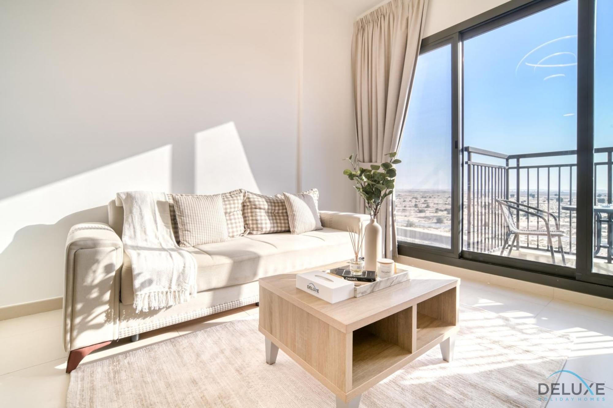 Immaculate 1br At Town Square Dubailand By Deluxe Homes *