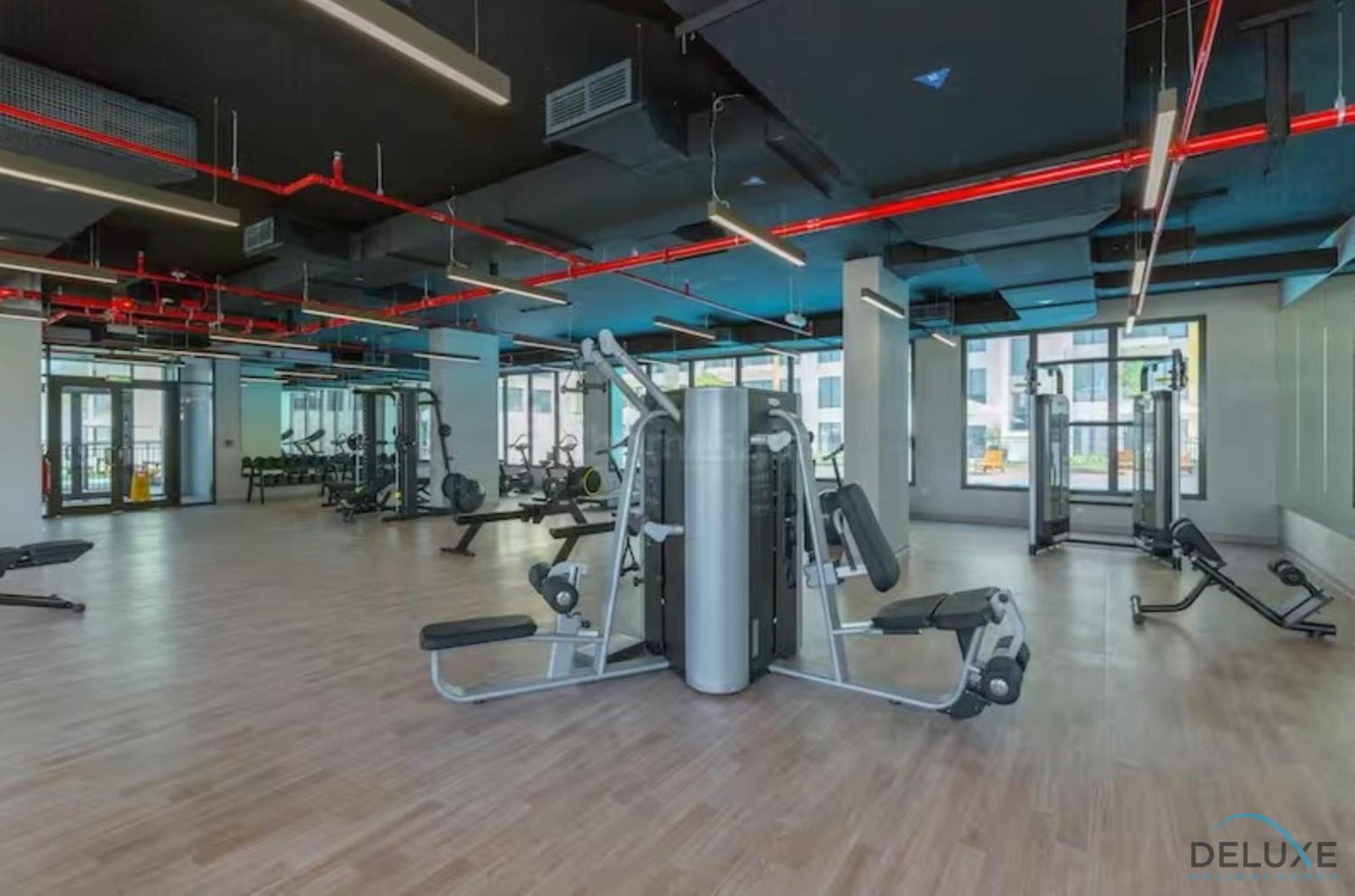 Immaculate 1br At Town Square Dubailand By Deluxe Homes * Dubai