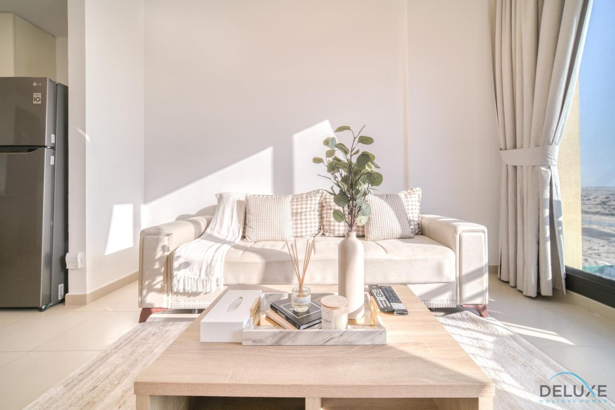 Immaculate 1br At Town Square Dubailand By Deluxe Homes Dubai