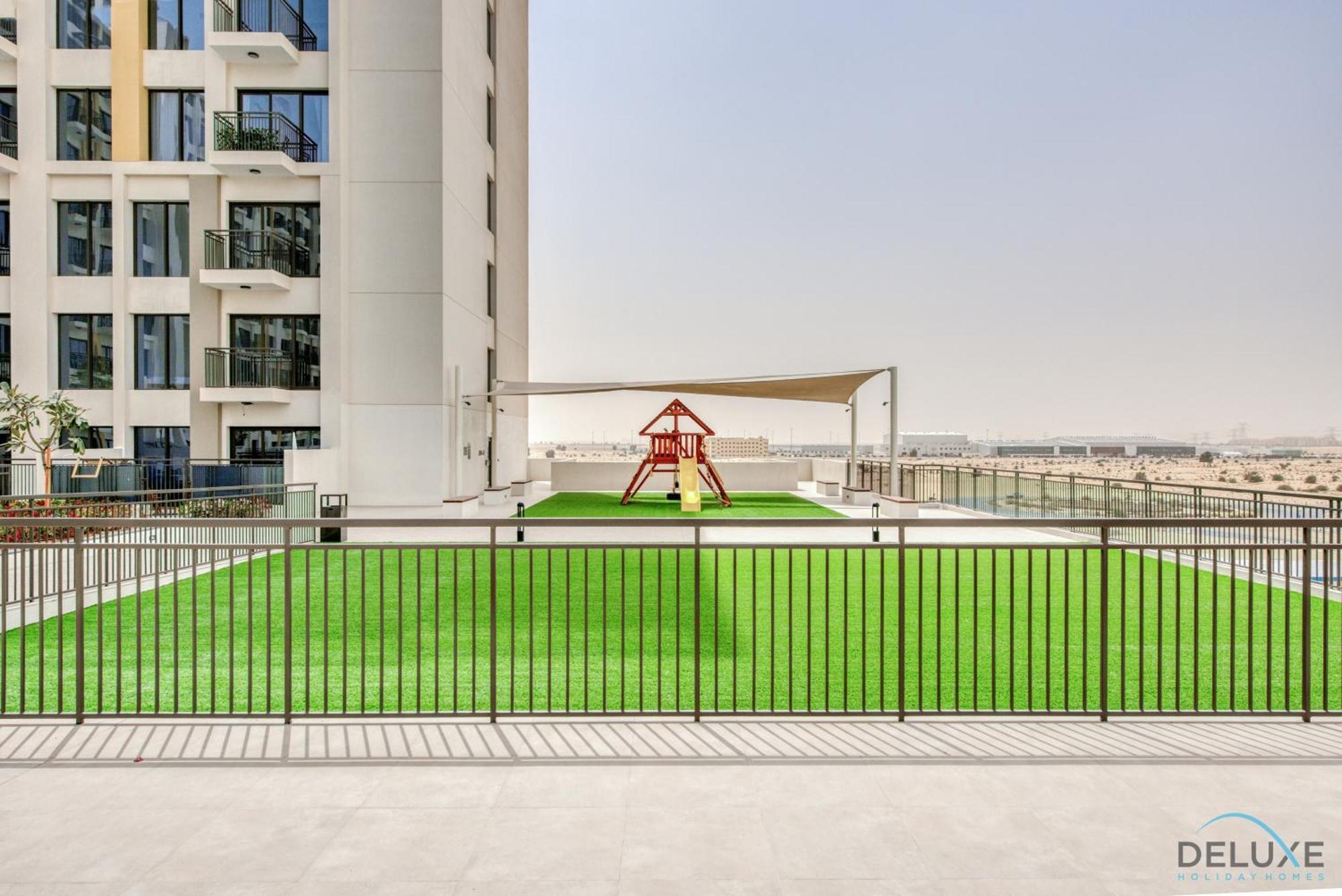 Apartment Immaculate 1br At Town Square Dubailand By Deluxe Homes *