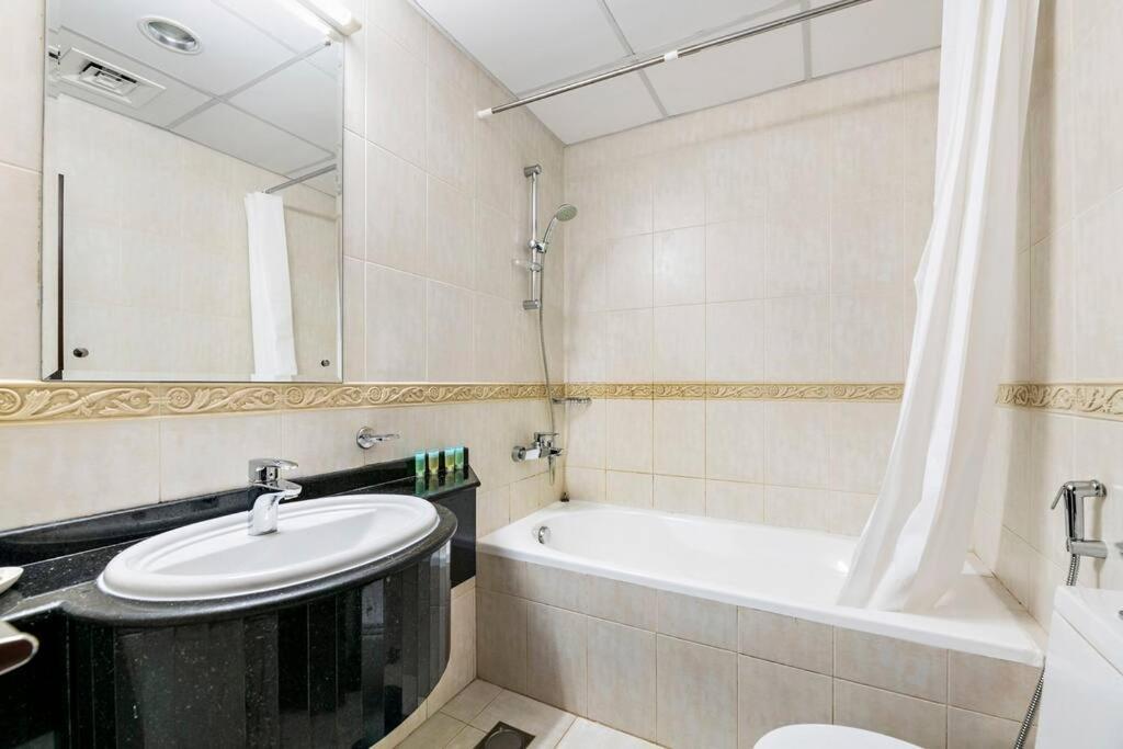 Stonetree - High Floor Furnished 1 Br Dubai