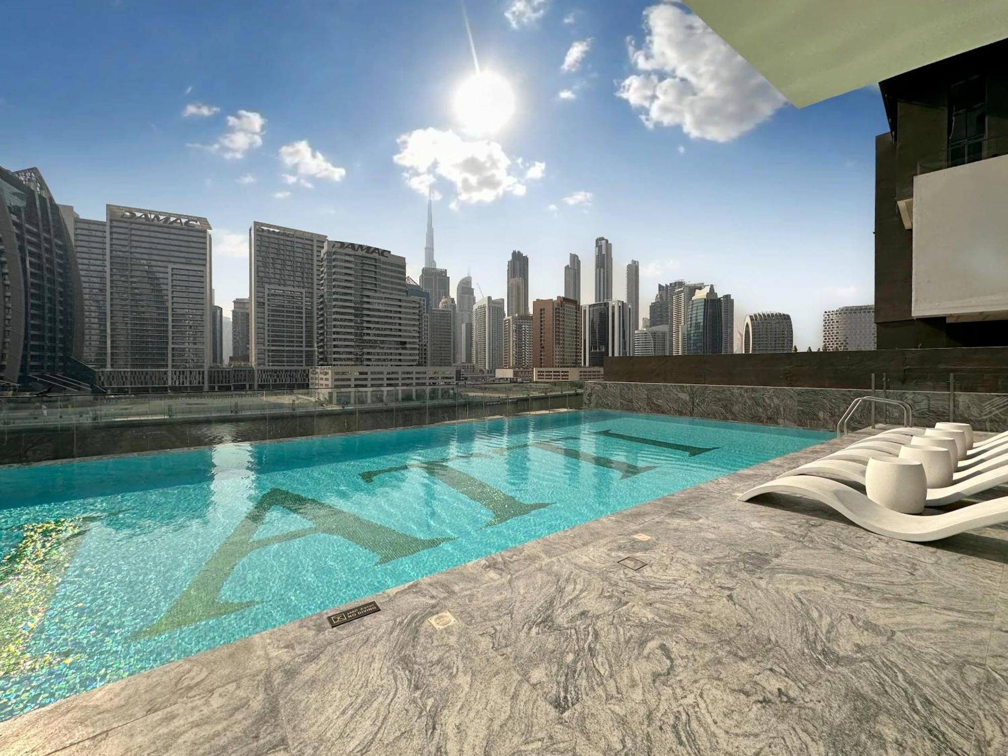 Trophy - Rustic Burj Khalifa View. Apartment