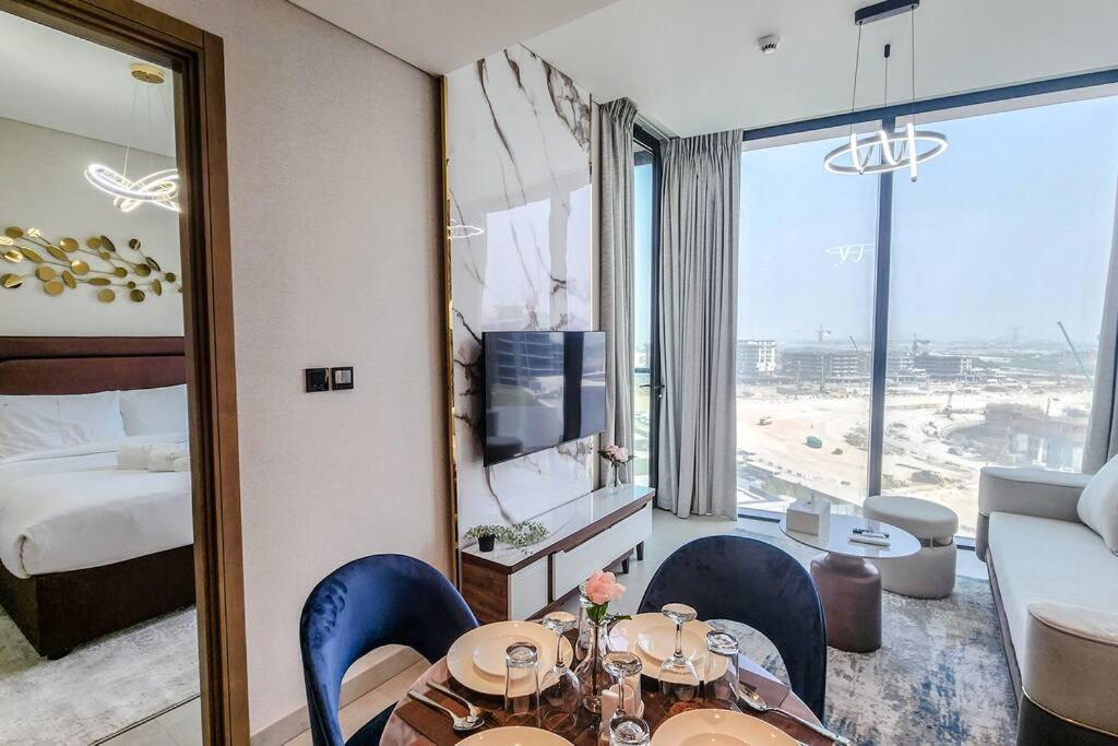 By Latinem Luxury 1br W1006 Near Burj Khalifa Apartment