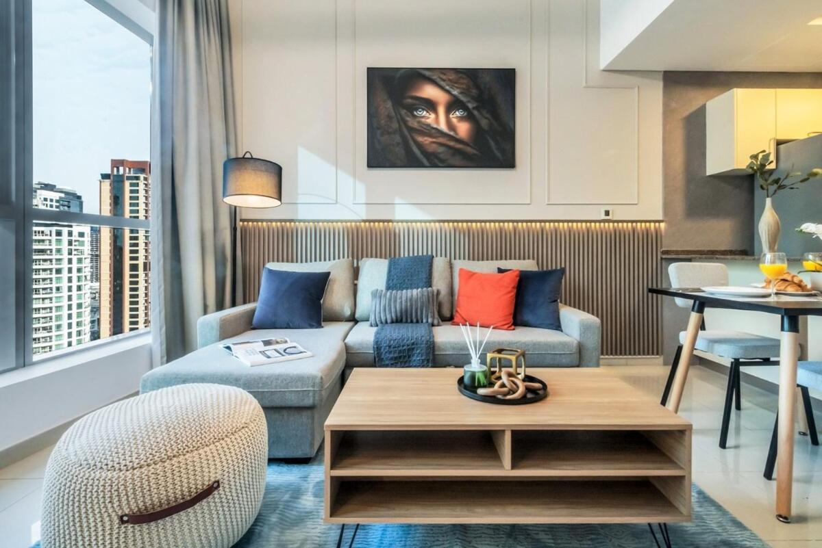 Apartment Waterfront Marina Views Sleeps 4 Near & Mall Dubai