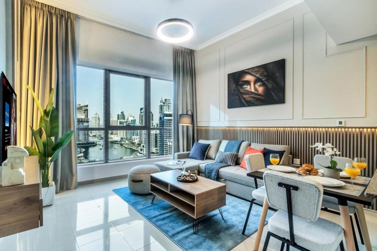 Waterfront Marina Views Sleeps 4 Near & Mall