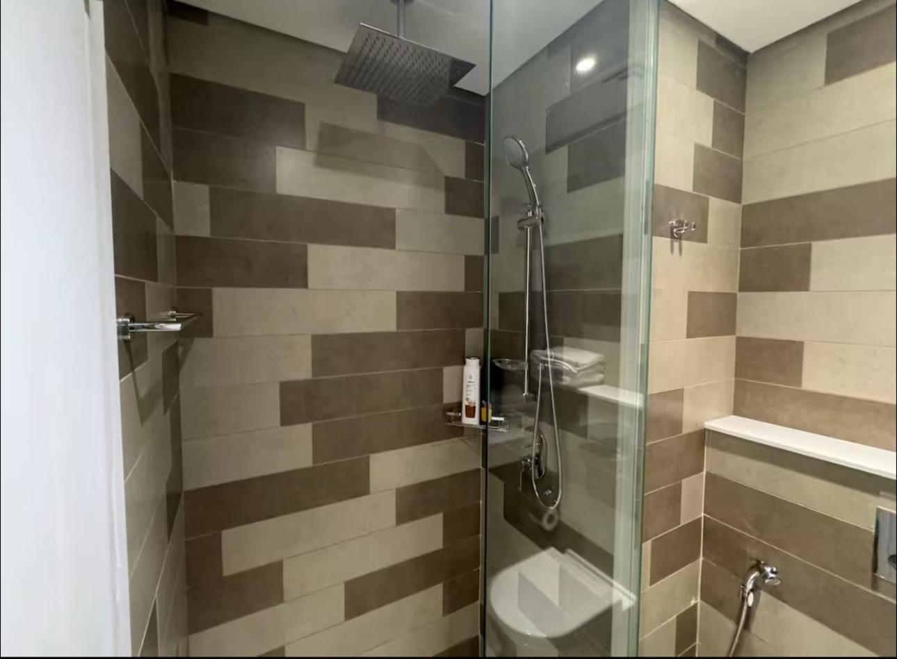Seven Palm Jumeirah Apartment *