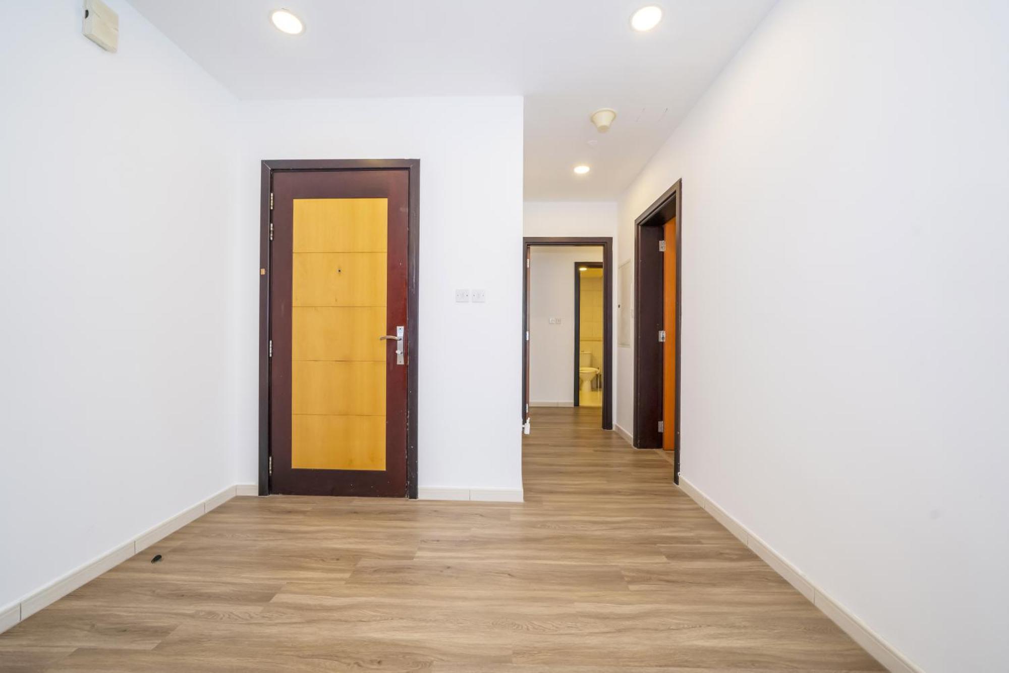 Spacious 4-br In Horizon Tower, Marina * Dubai