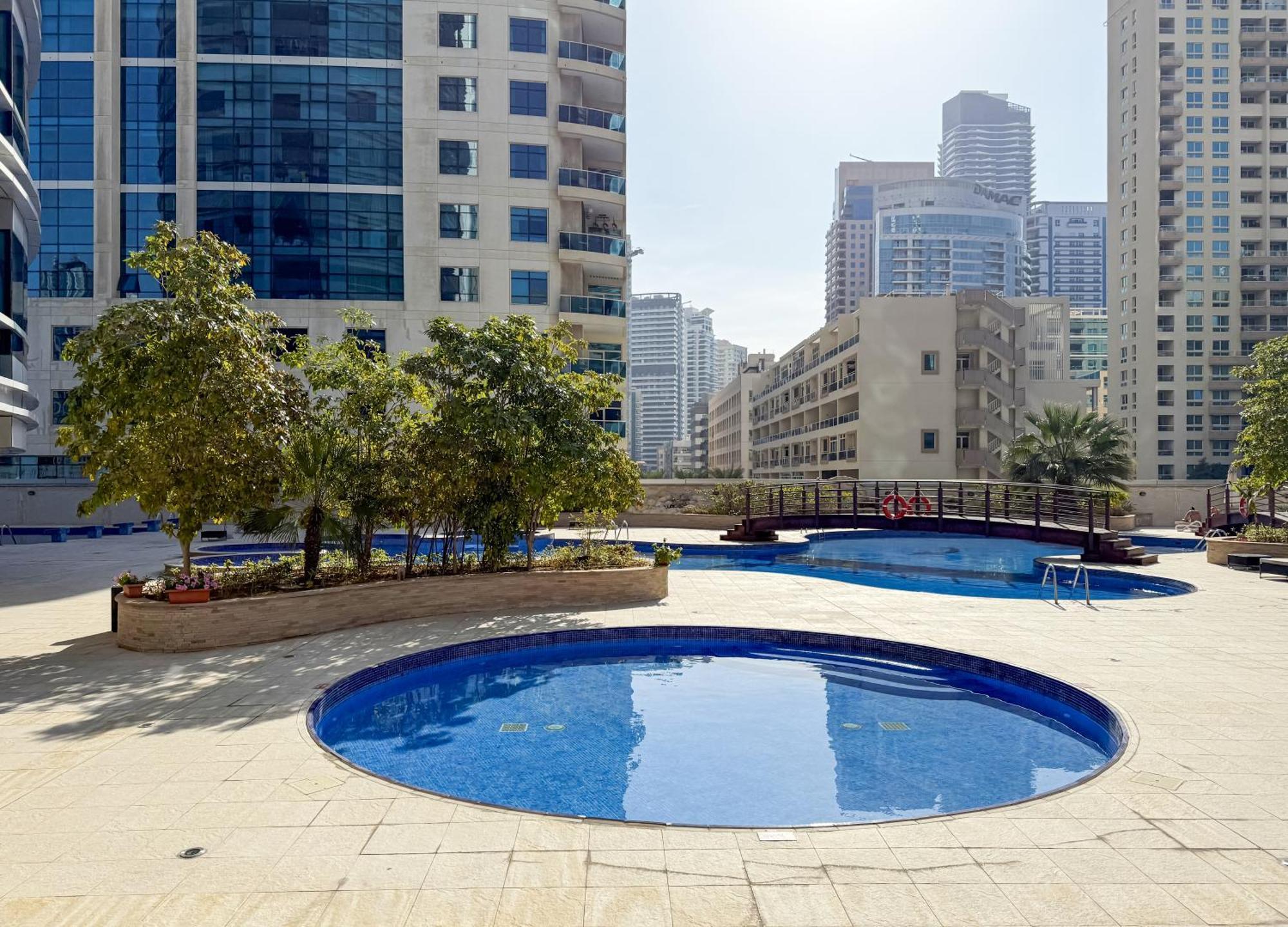 Spacious 4-br In Horizon Tower, Marina Villa *