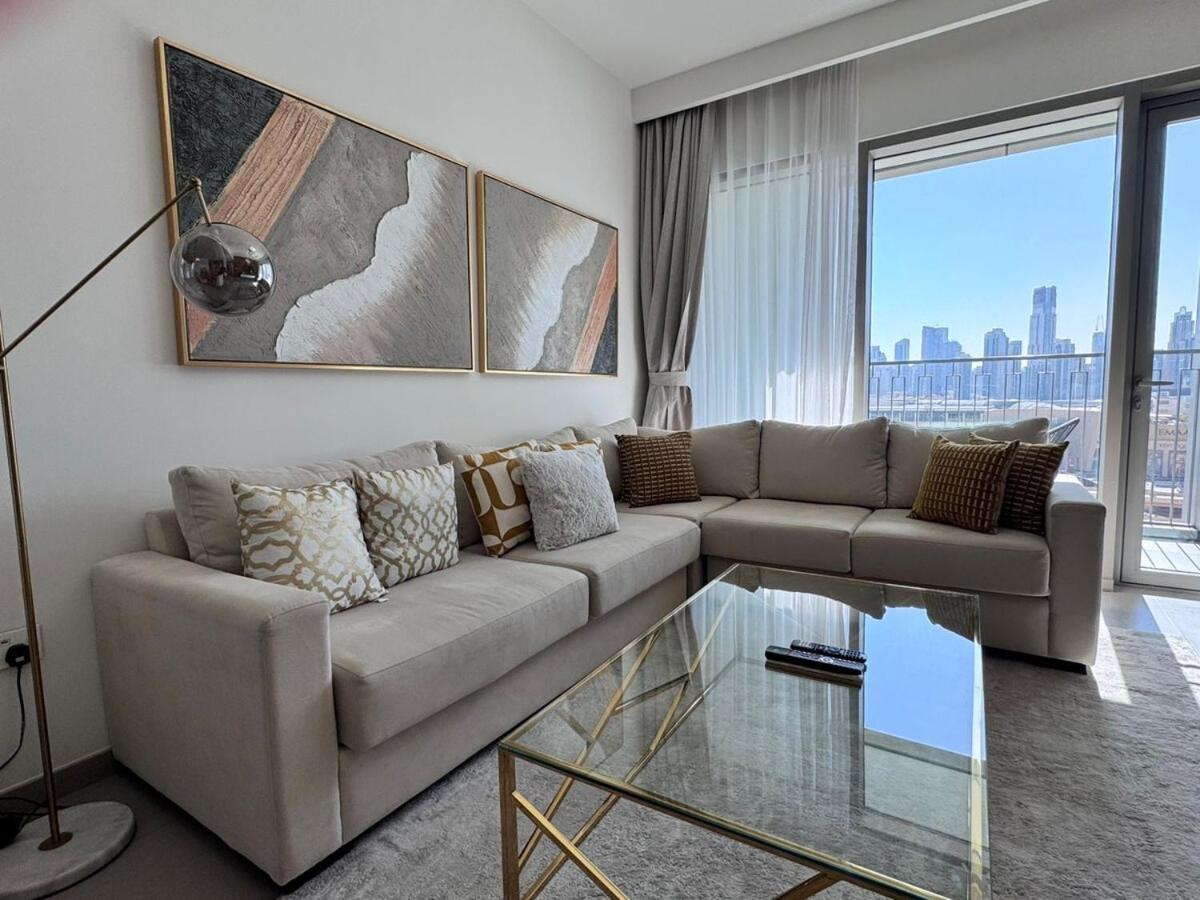 Iconic 2br With Burj Khalifa & Downtown Views Apartment Dubai