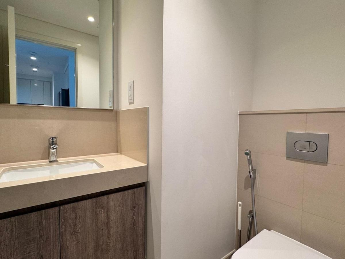 Apartment Iconic 2br With Burj Khalifa & Downtown Views *