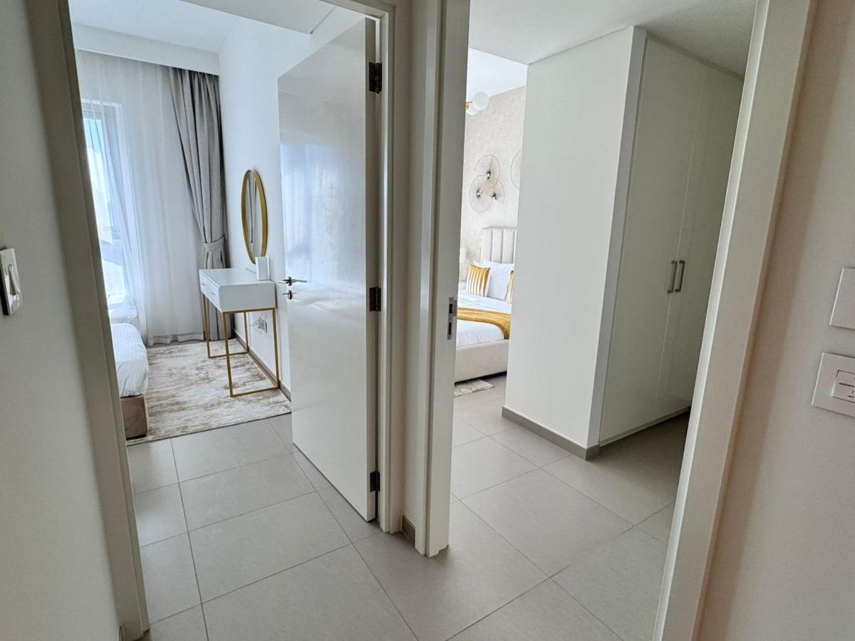 Iconic 2br With Burj Khalifa & Downtown Views Dubai