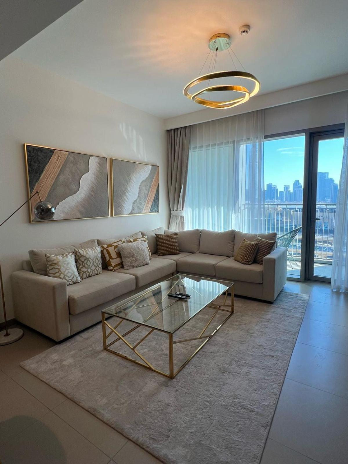 Iconic 2br With Burj Khalifa & Downtown Views * Dubai