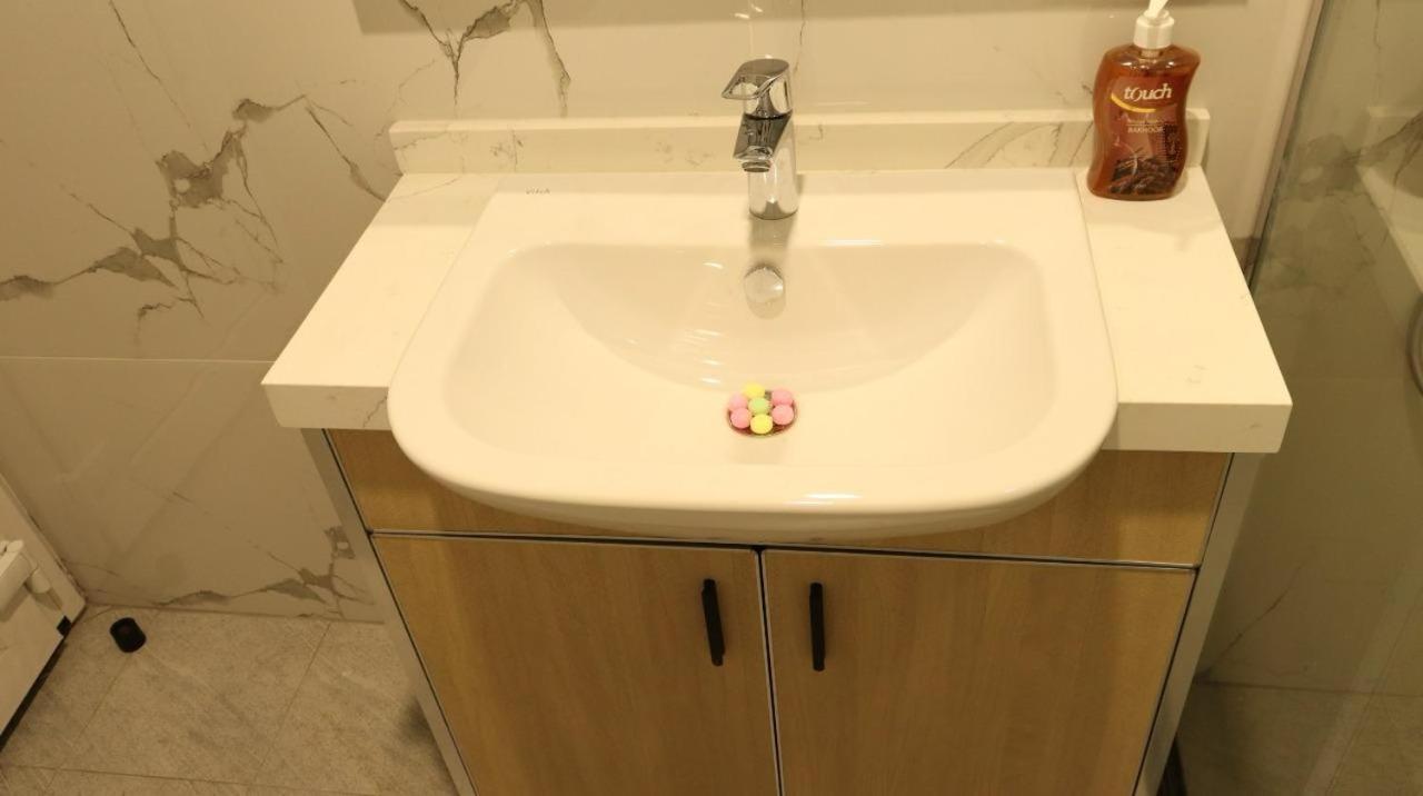 Chic 1-bedroom Hall With Wi-fi *