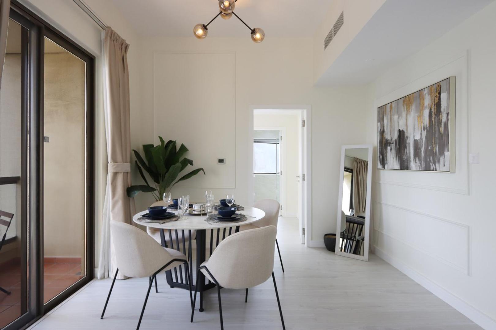 Livbnb - Upgraded 1bhk With Stunning Marina Views * Dubai