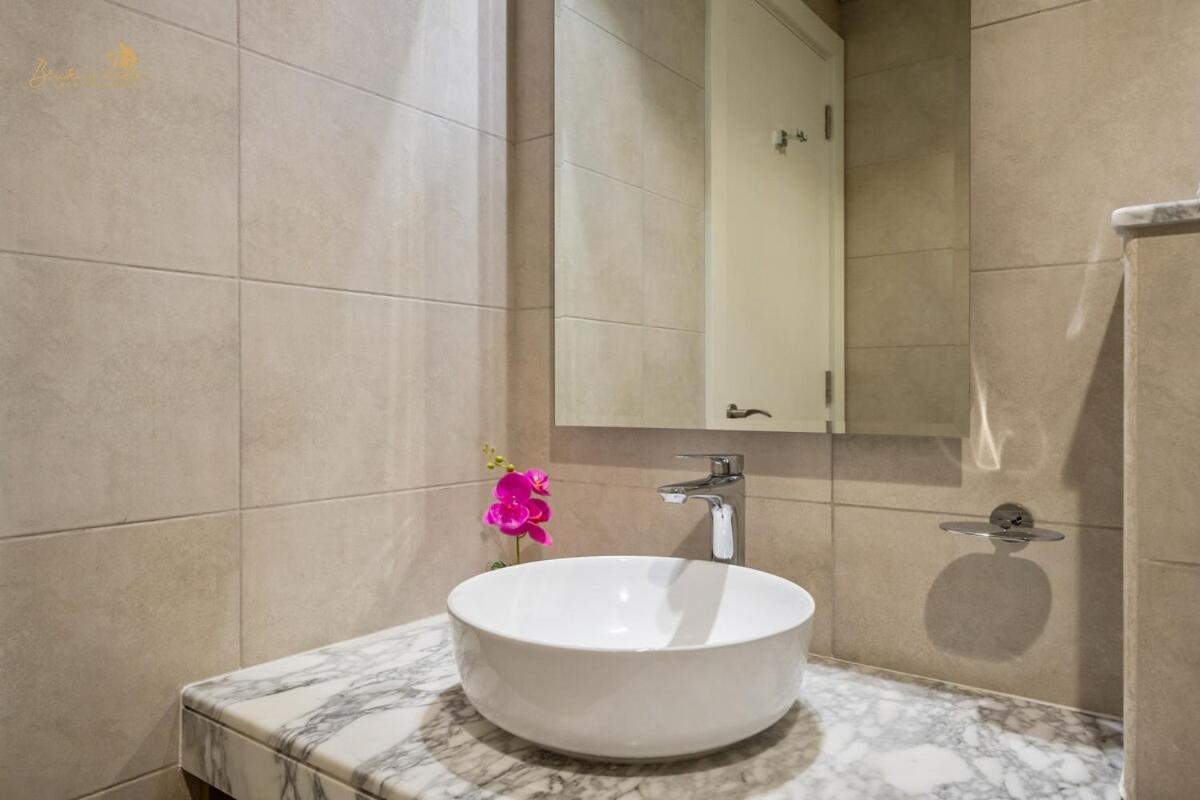 Elegant Sunset View 3bhk 7pax Holiday home