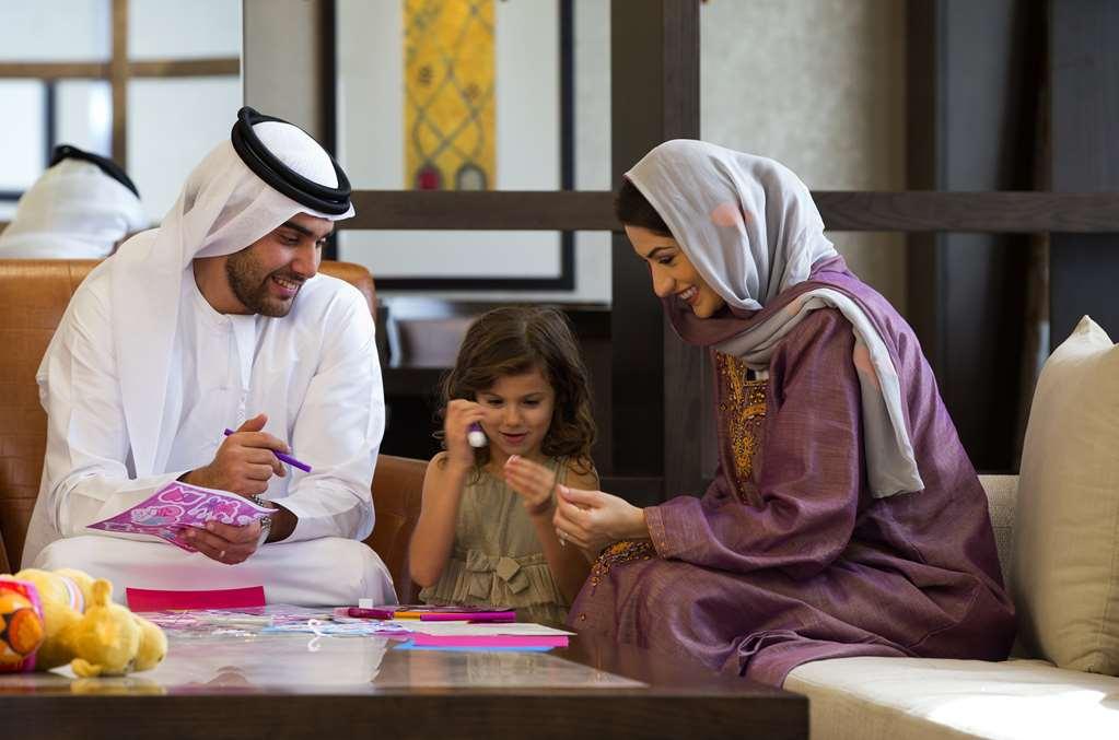 Hyatt Regency Galleria 4* Dubai