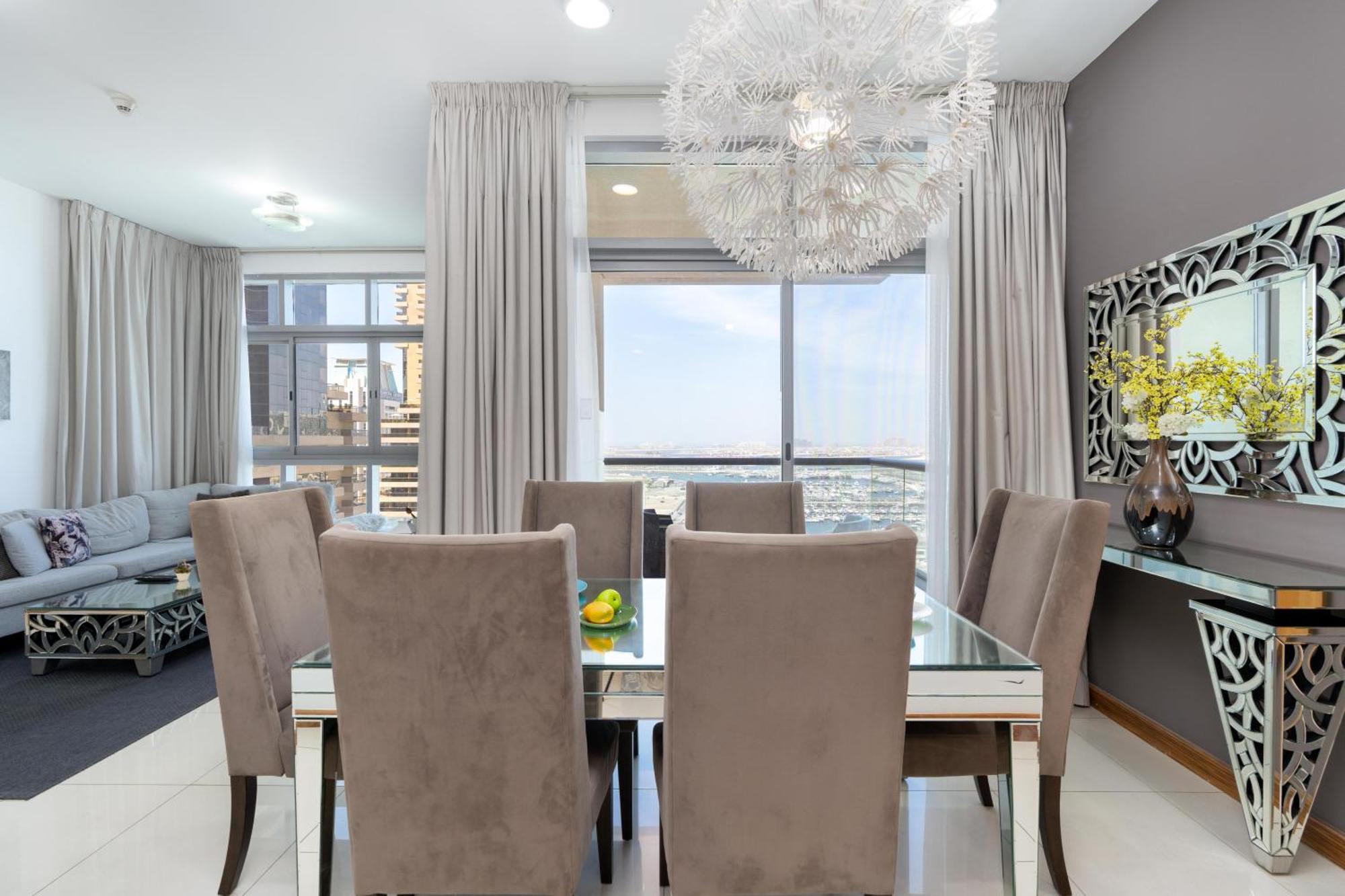 Vacay Lettings - 2bhk With Marina View
