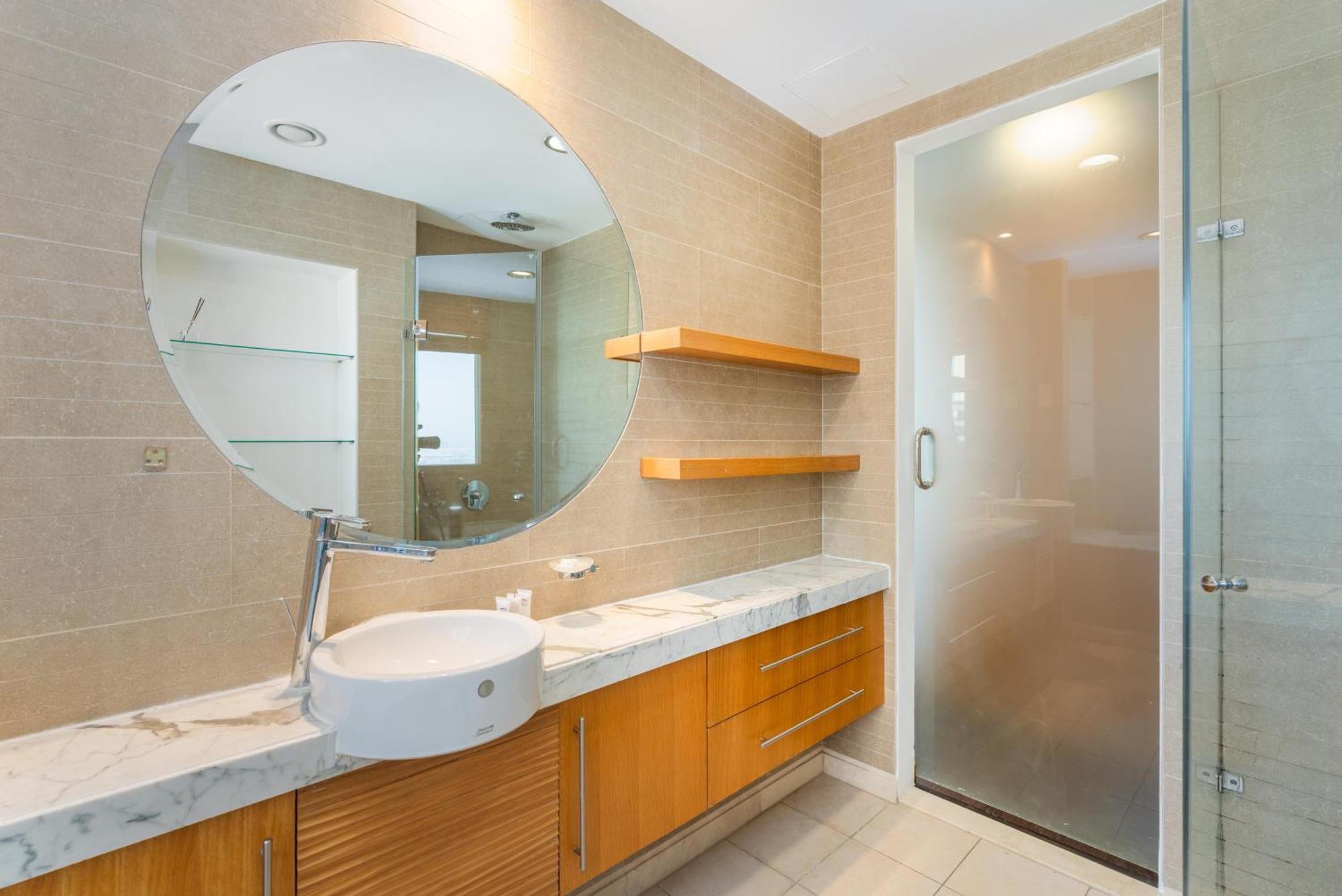 Vacay Lettings - 2bhk With Marina View Apartment Dubai