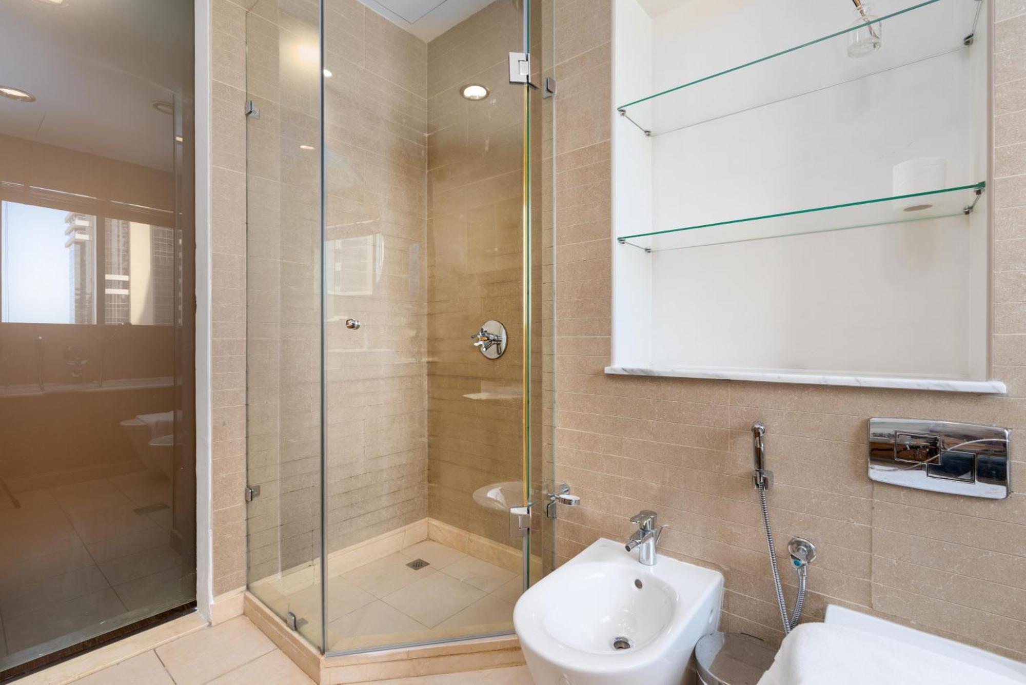 Apartment Vacay Lettings - 2bhk With Marina View *