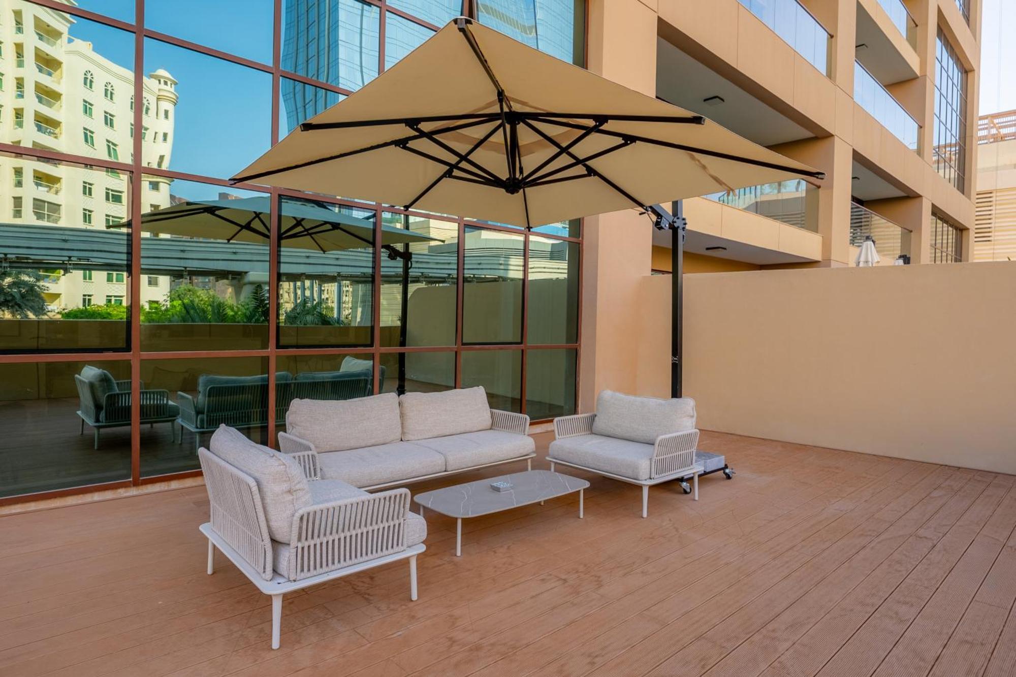 Cheval Maison - The Palm