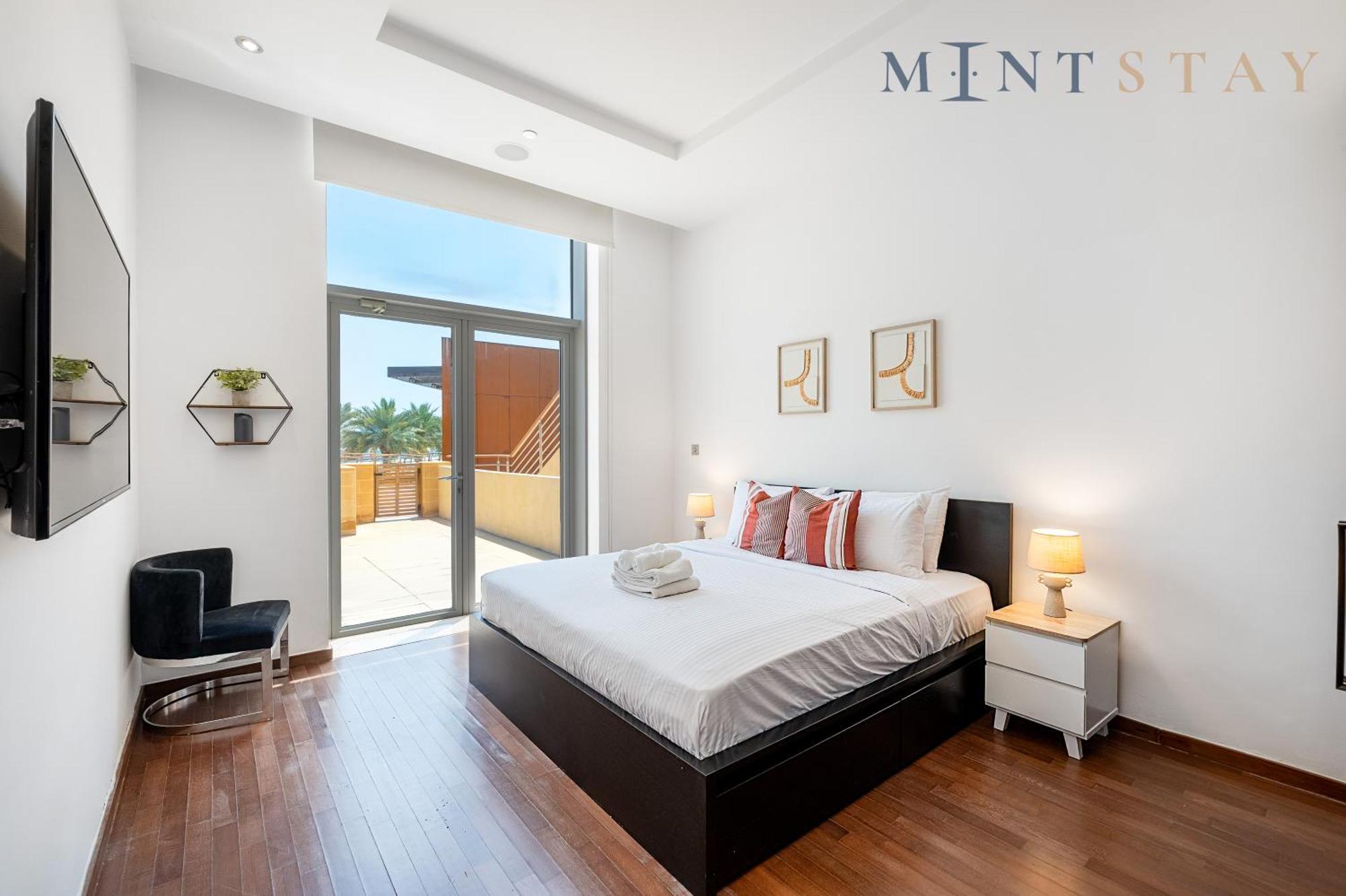 Apartment Tiara Residences, Palm Jumeirah - Mint