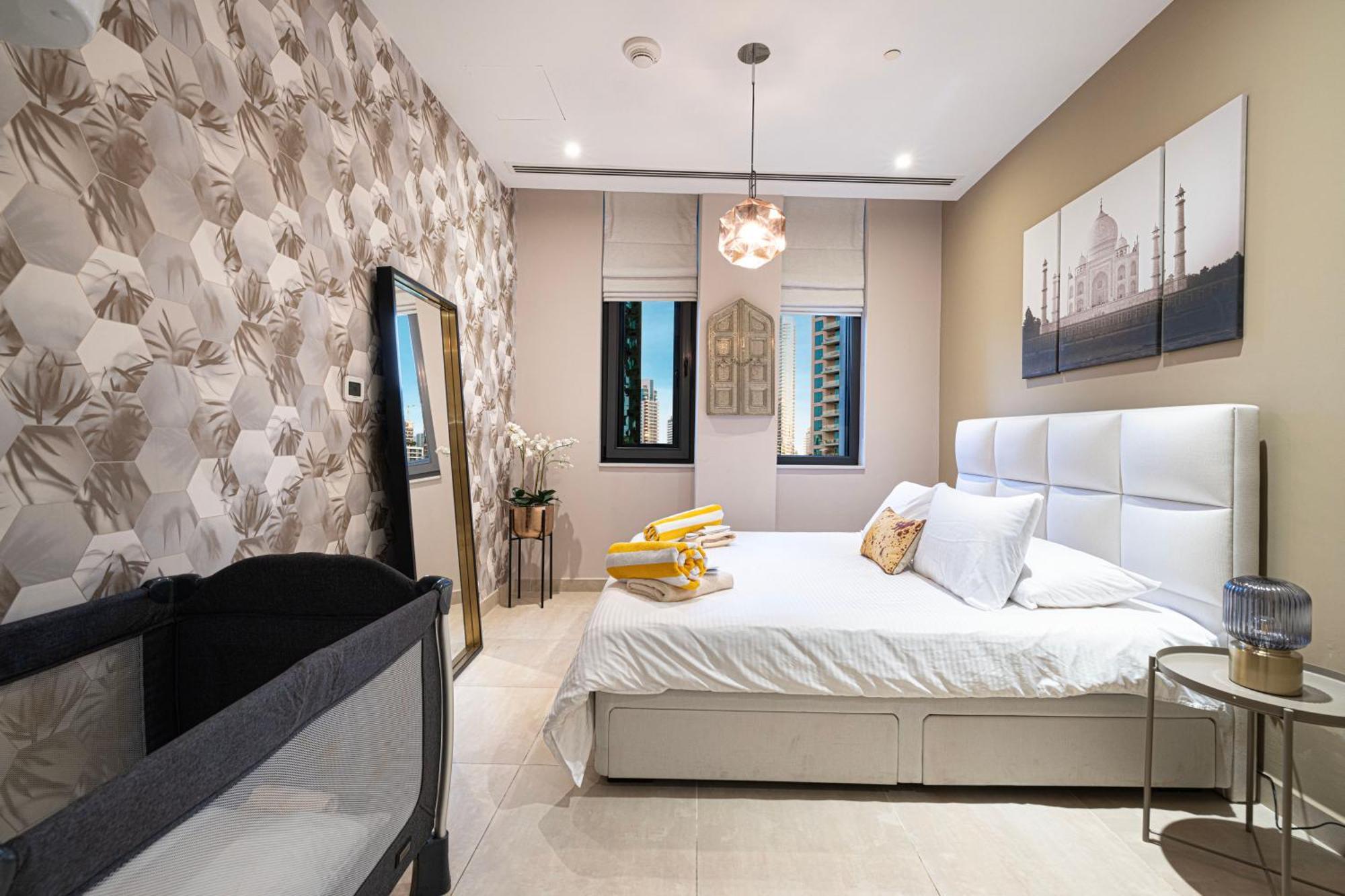 Koyo In The Heart Of Jbr - 3bdr *