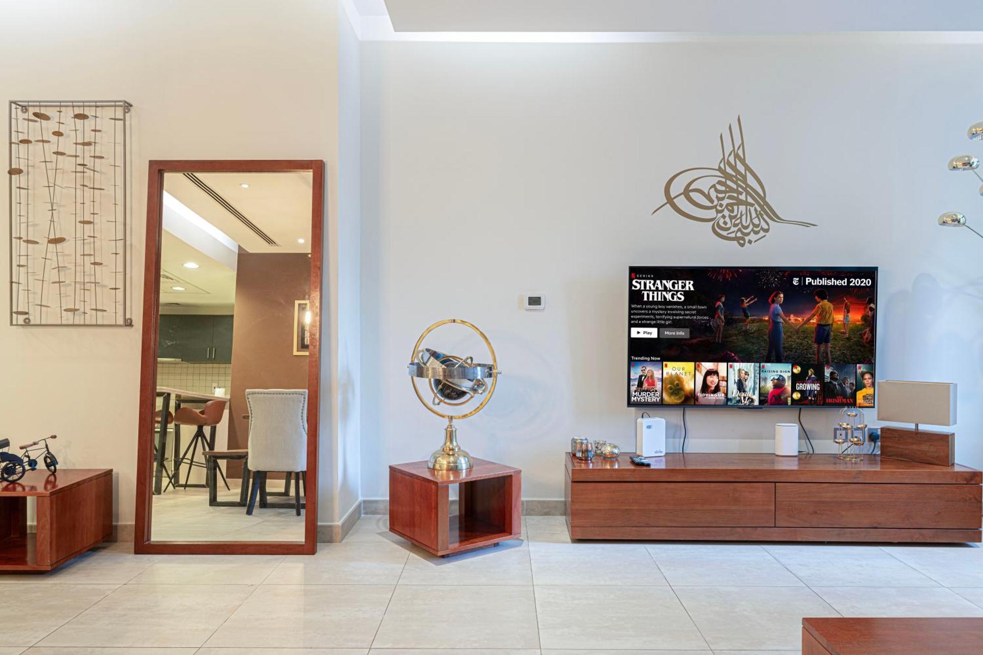 Koyo In The Heart Of Jbr - 3bdr Apartment