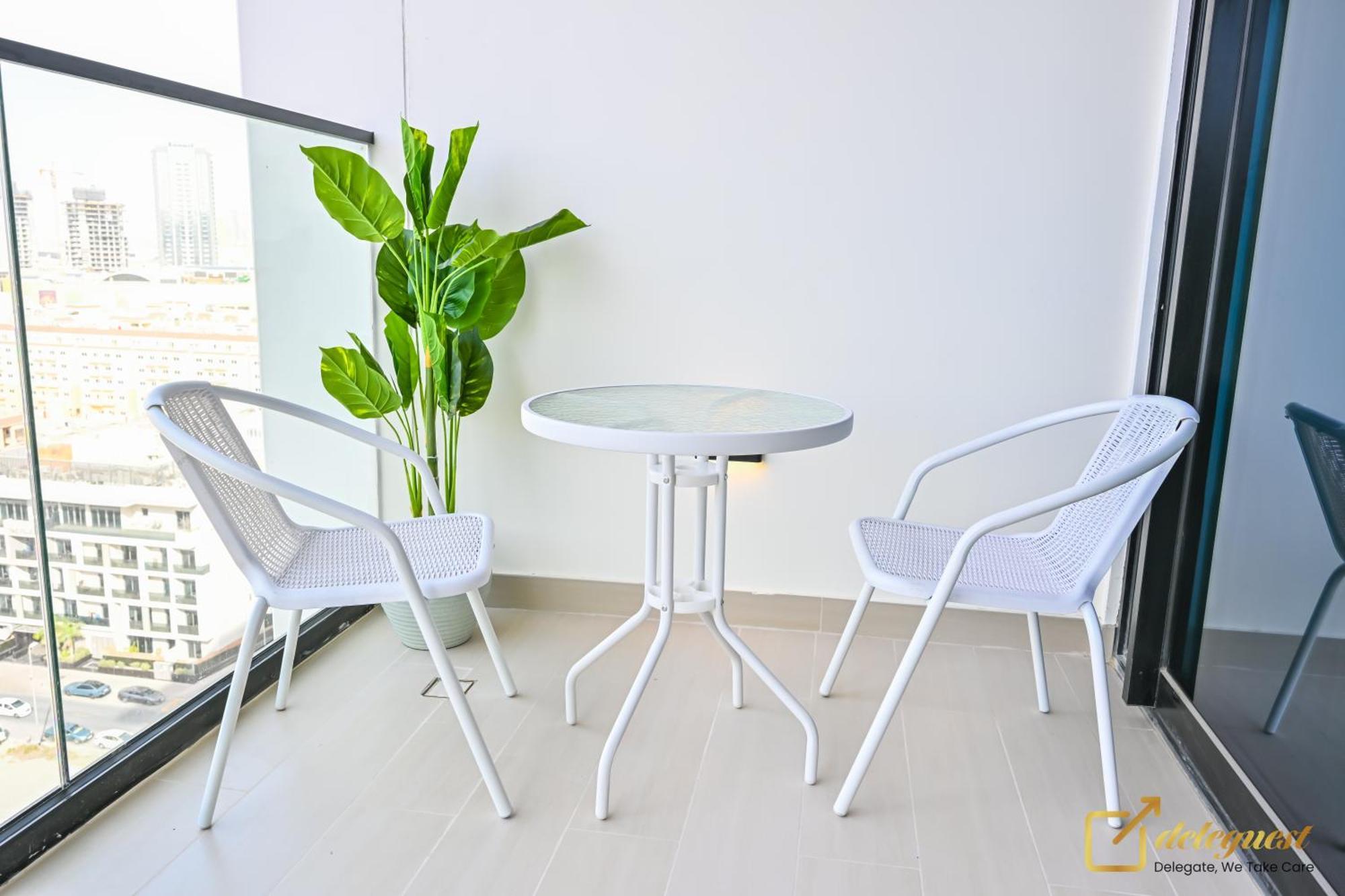 Marvelous 1br In Binghati Amber By Deleguest Apartment