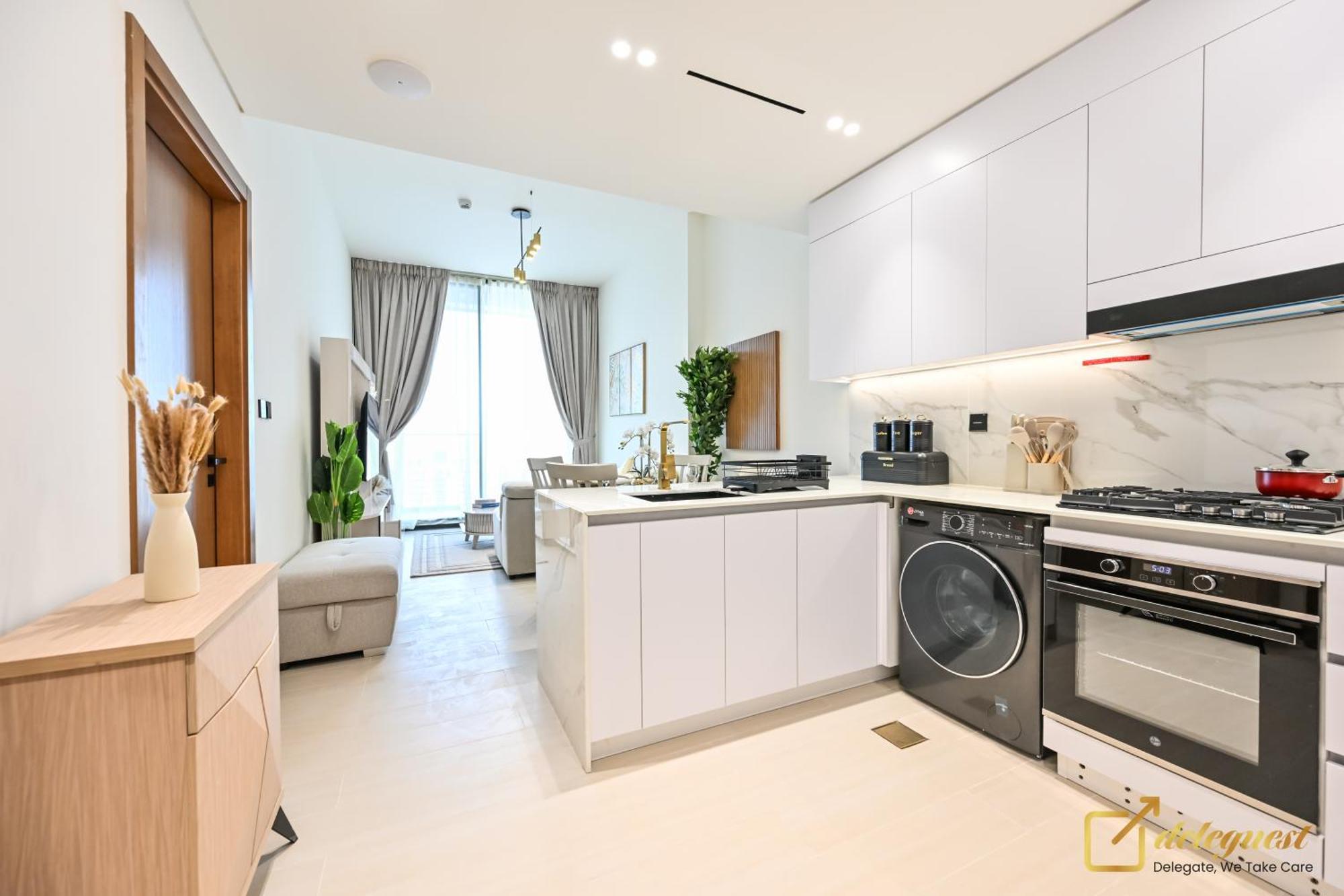 Marvelous 1br In Binghati Amber By Deleguest Apartment