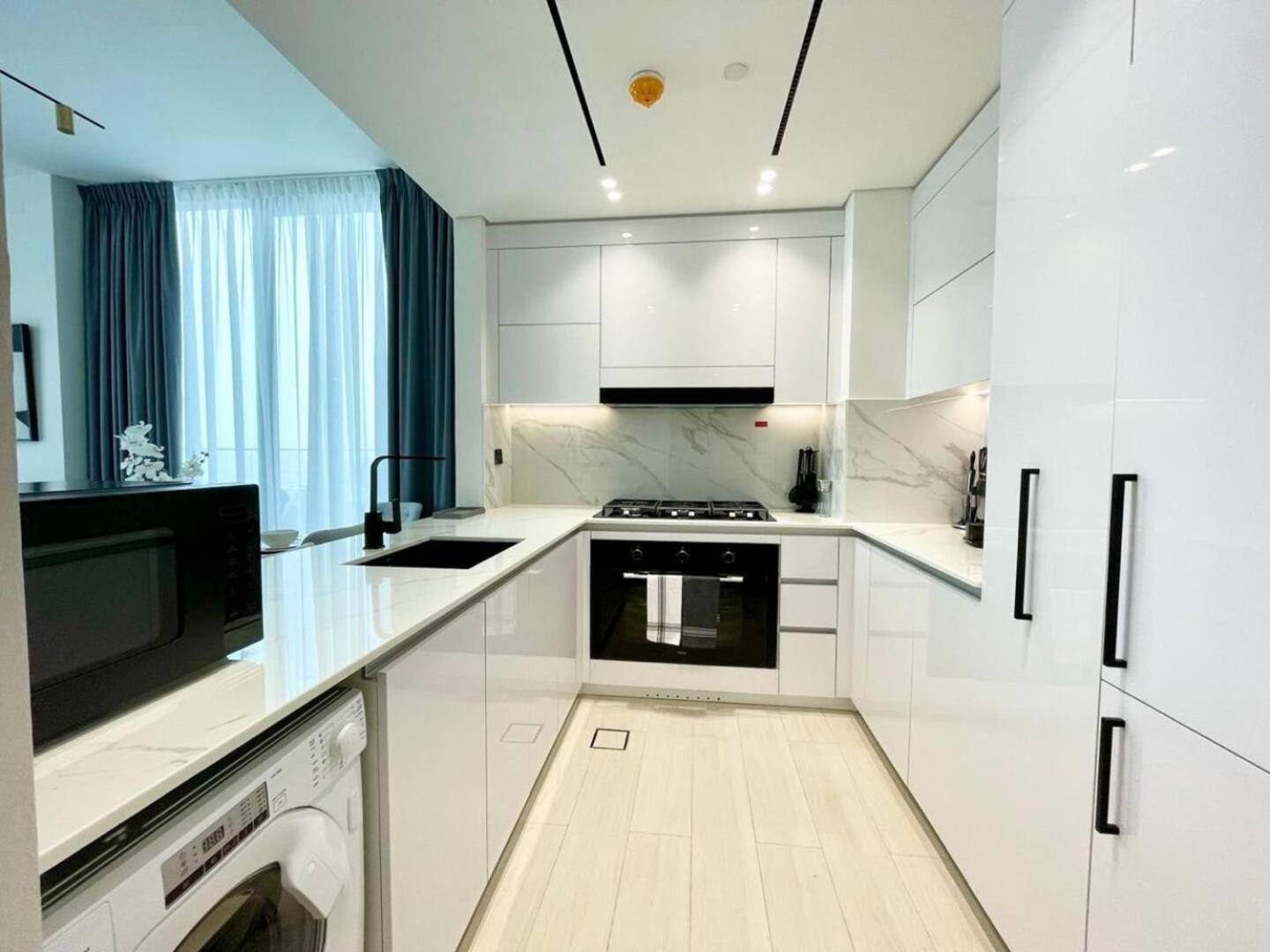 Premium 2br With Private Pool In Jvc *