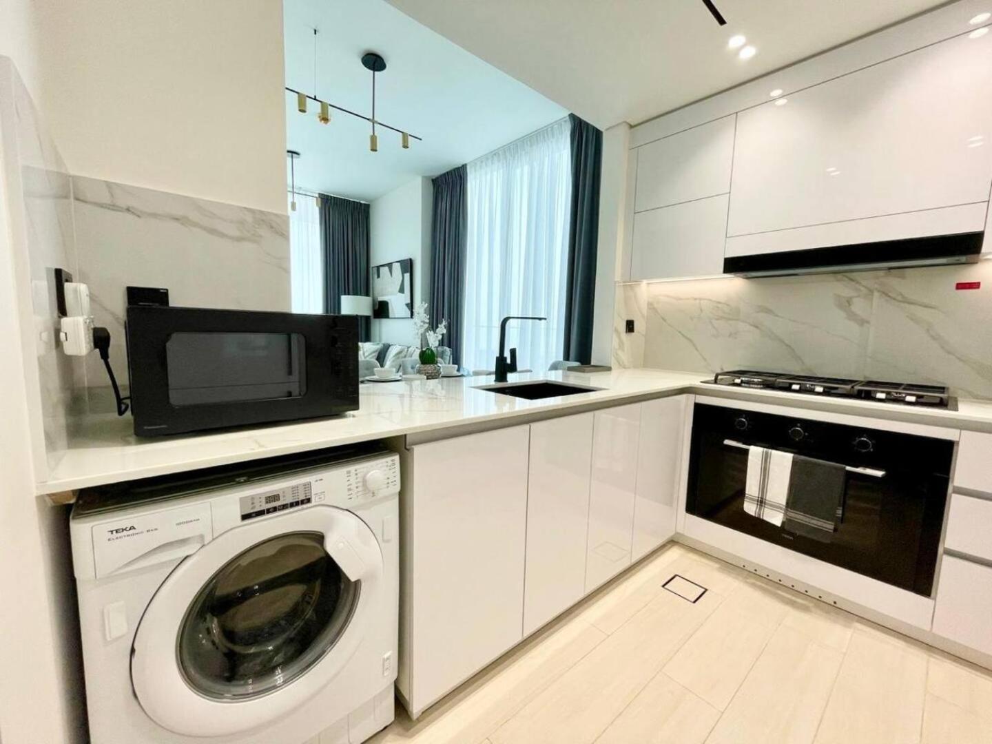 Premium 2br With Private Pool In Jvc Dubai