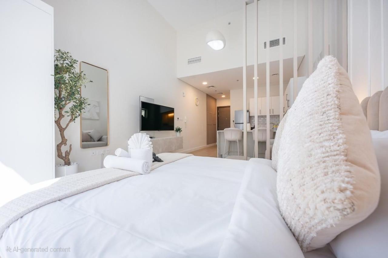 Apartment Trendy For 3 At Casa Grande In Jvc!