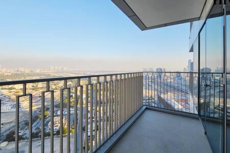 Stunning 2 Bed In Downtown Views Apartment Dubai