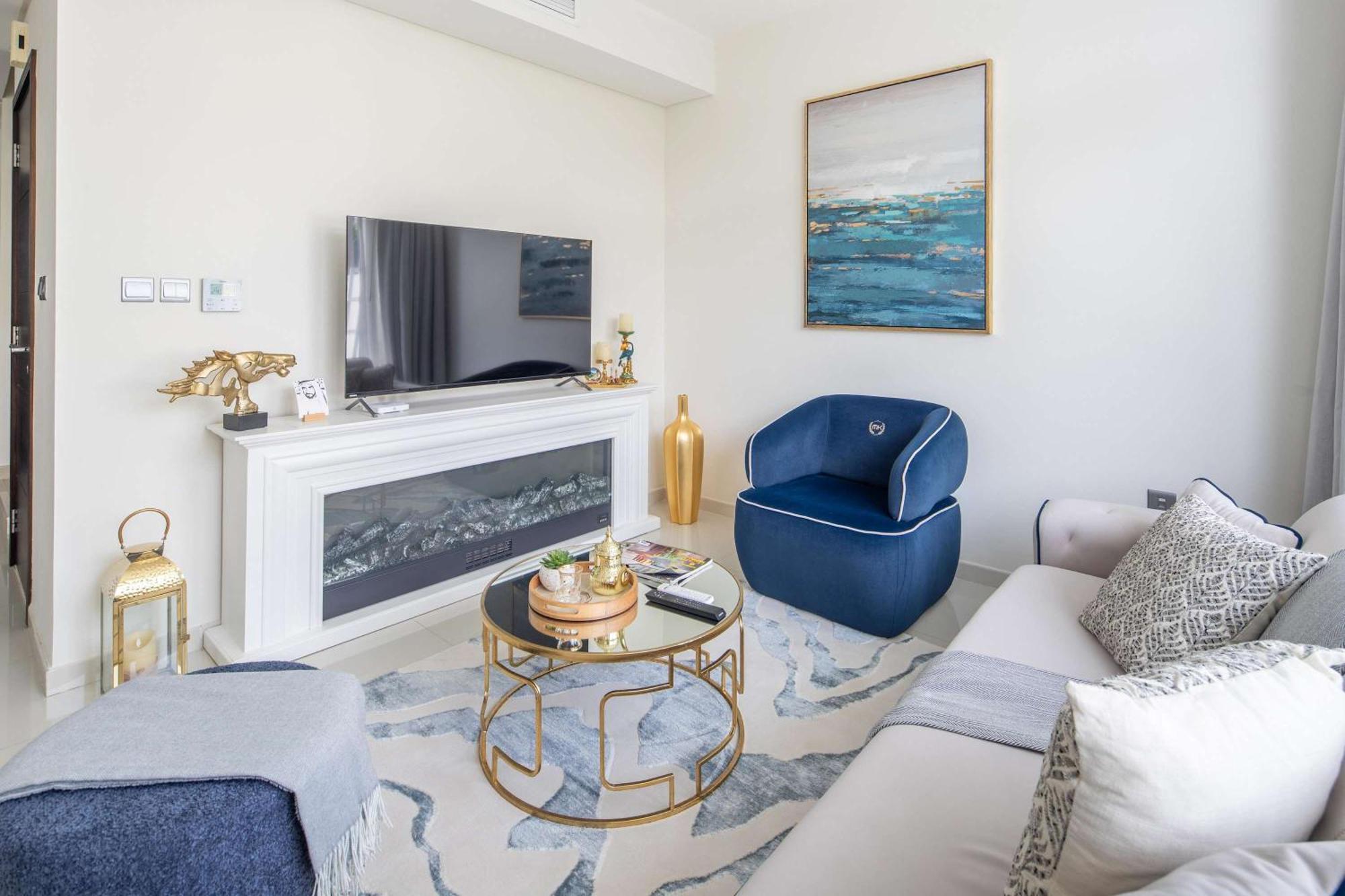 Frank Porter - Albizia Damac Hills 2 Villa Dubai