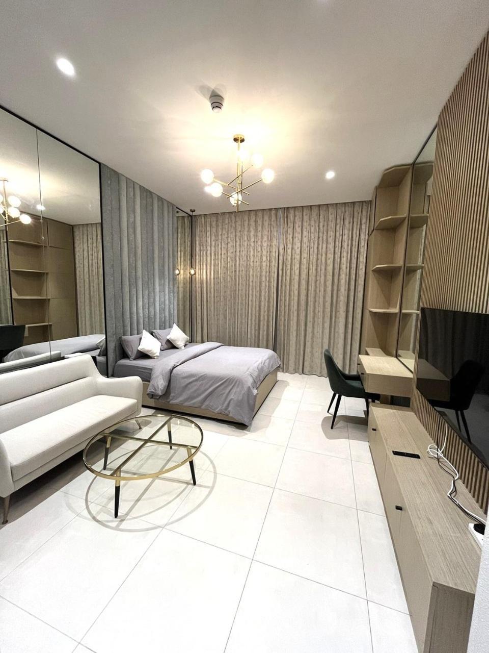 New Luxury Near Marina-4min Walk From Metro