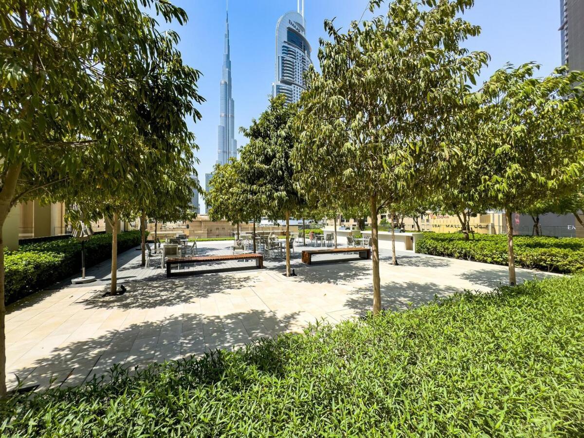 Luxury 3 Bedroom Full Burj Khalifa And Fountain View Dubai