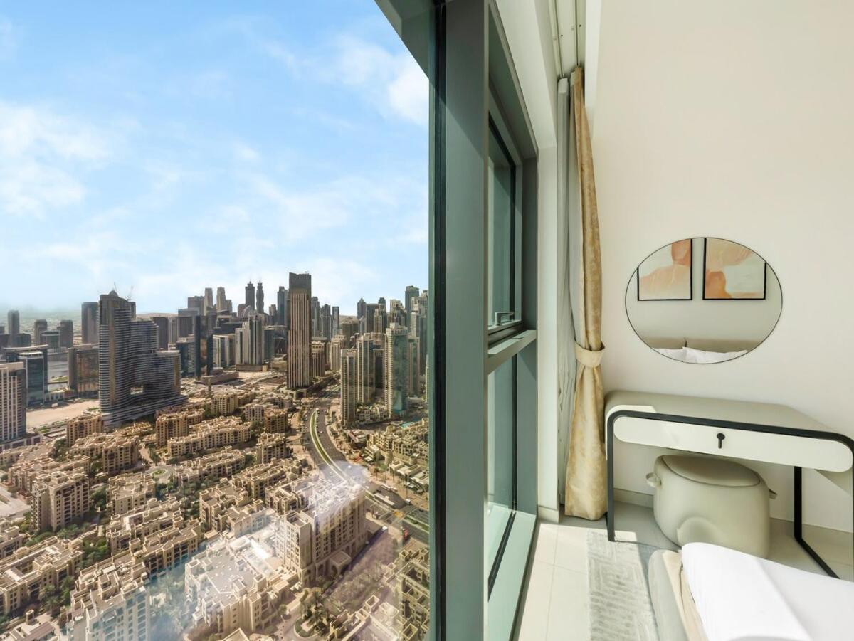 Luxury 3 Bedroom Full Burj Khalifa And Fountain View Dubai
