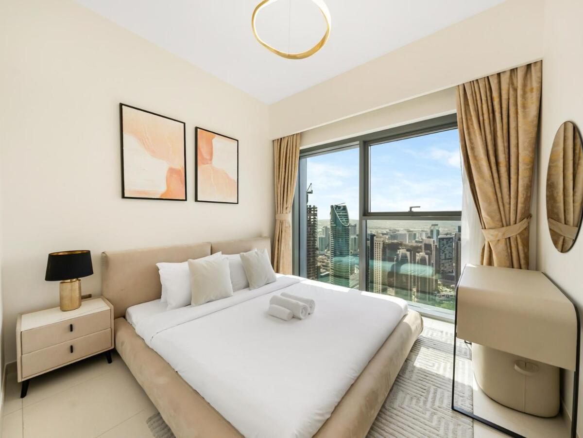 Luxury 3 Bedroom Full Burj Khalifa And Fountain View Apartment Dubai