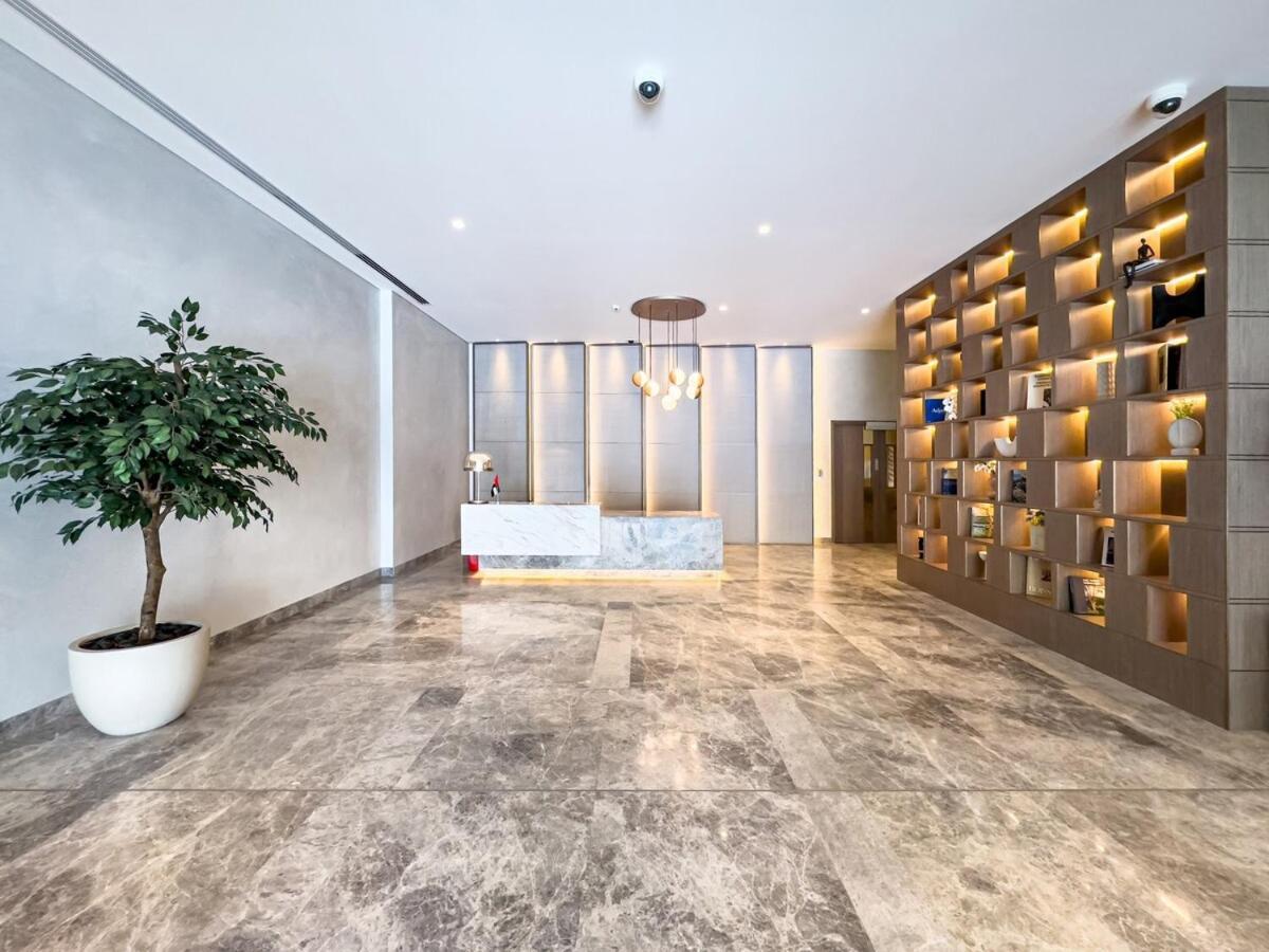 Luxury 3 Bedroom Full Burj Khalifa And Fountain View Apartment *