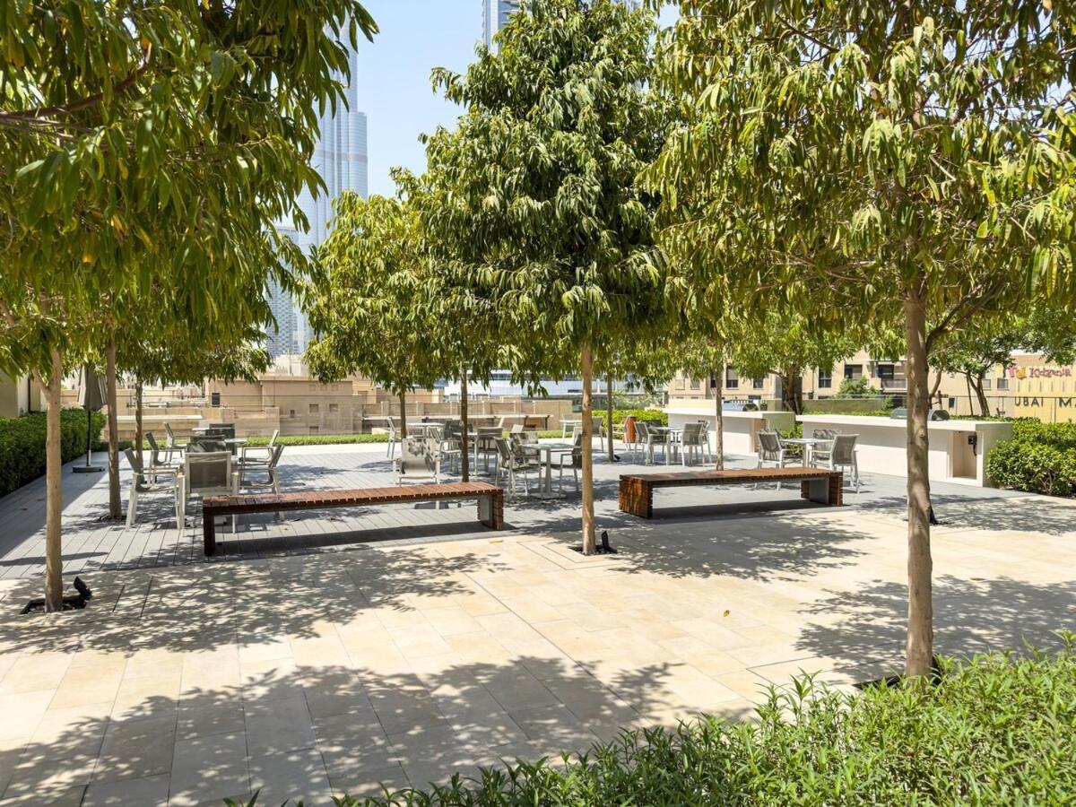 Luxury 3 Bedroom Full Burj Khalifa And Fountain View Apartment