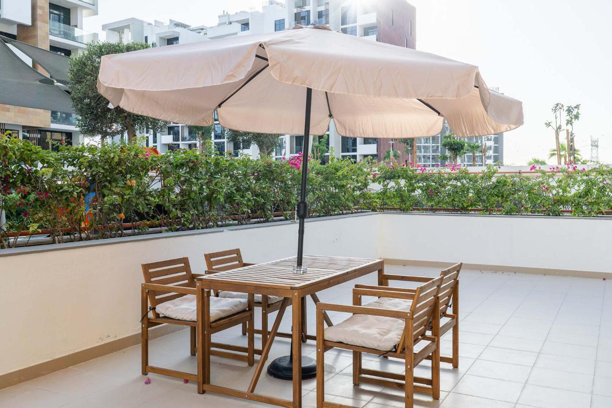 Apartment Indulging 1 Bedroom In Azizi Riviera 6 *